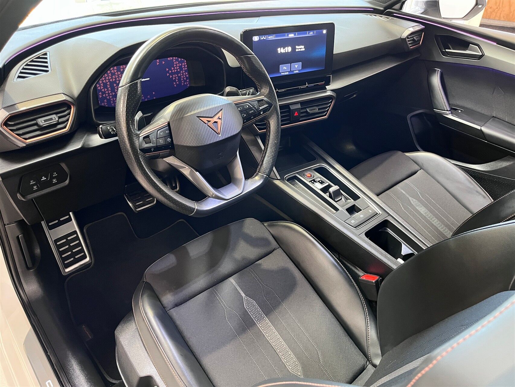 Billede af Cupra Leon Sportstourer 1,4 TSI  Plugin-hybrid VZ DSG 245HK Stc 6g Aut.