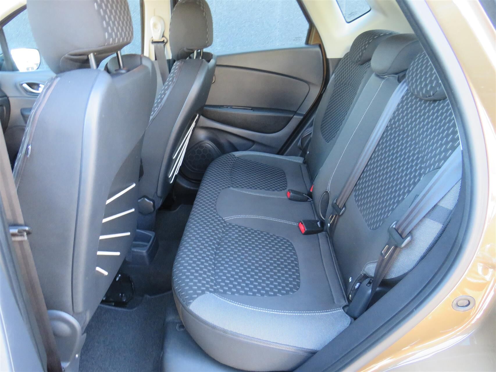 Billede af Renault Captur 1,2 TCE Intens EDC 120HK 5d 6g Aut.
