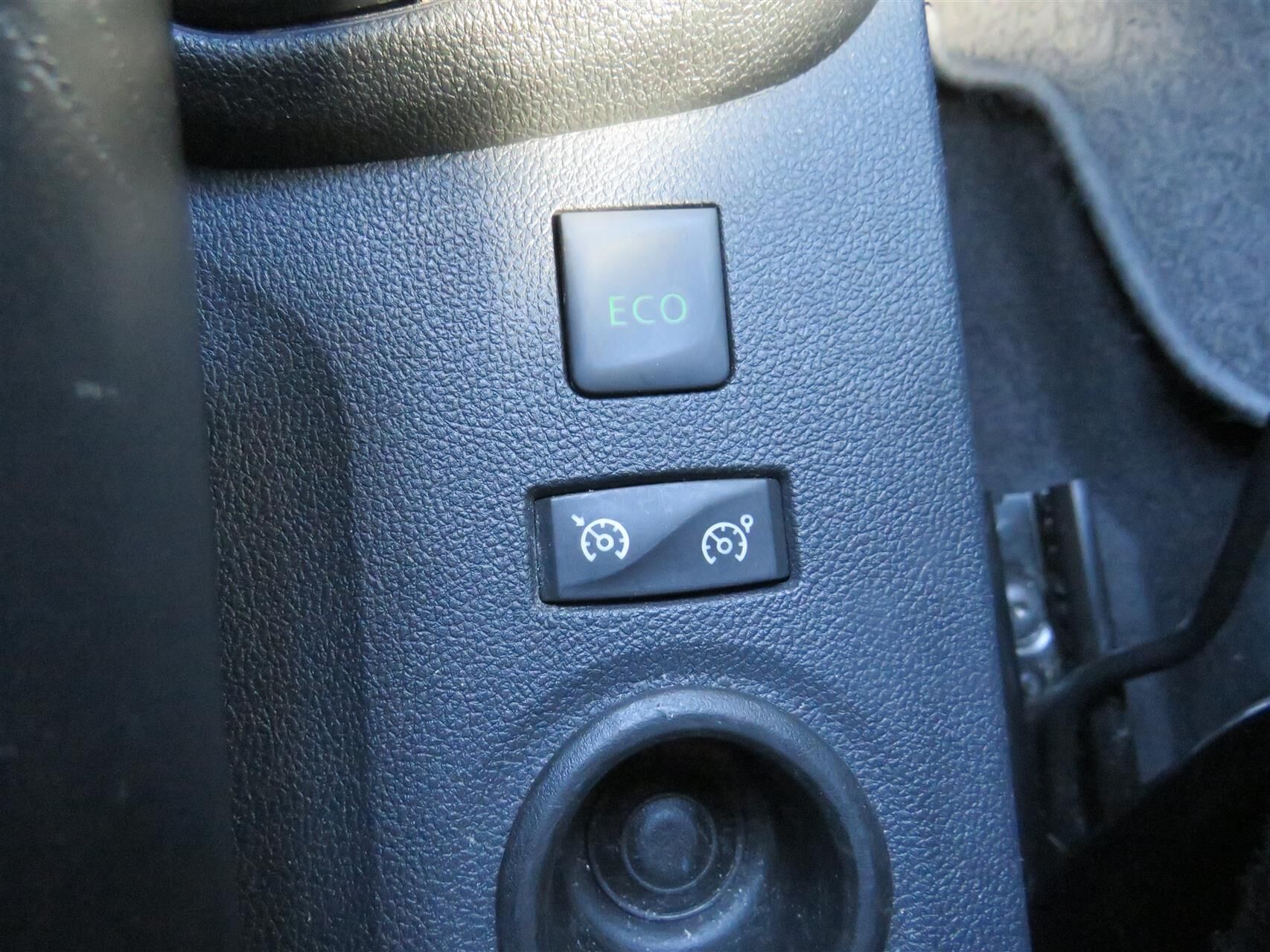 Billede af Renault Captur 1,2 TCE Intens EDC 120HK 5d 6g Aut.