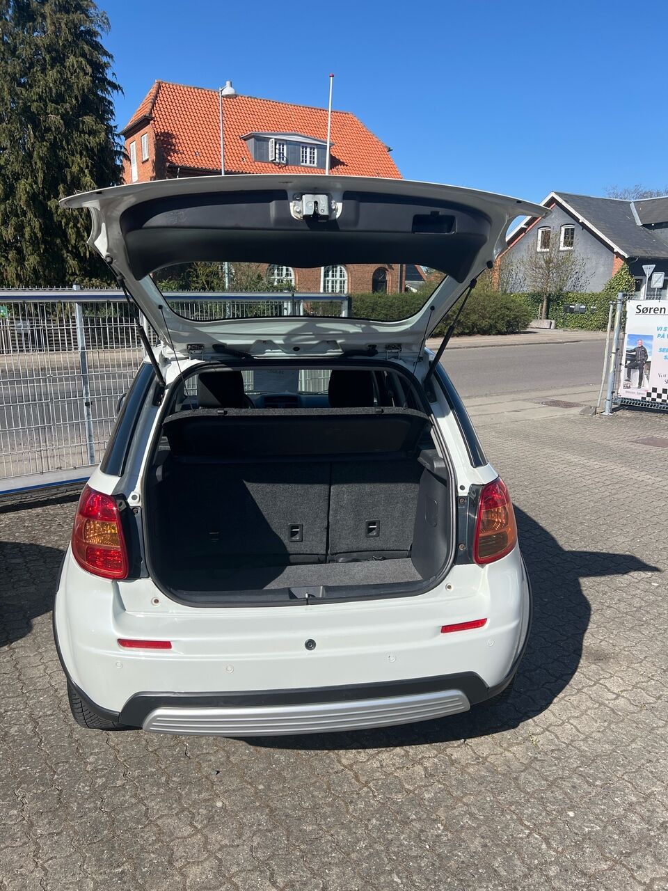 Billede af Suzuki SX4 1,6 GL-J 107HK 5d