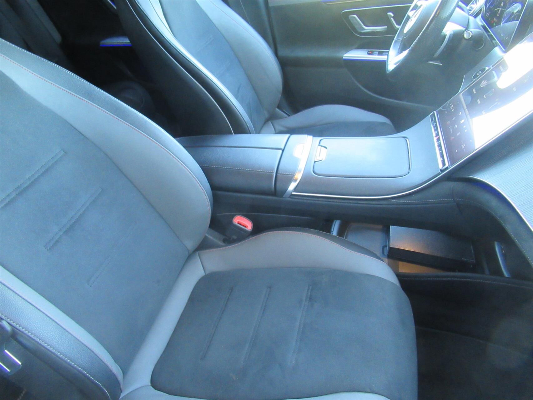 Billede af Mercedes-Benz EQE 300 EL AMG Line 245HK Aut.