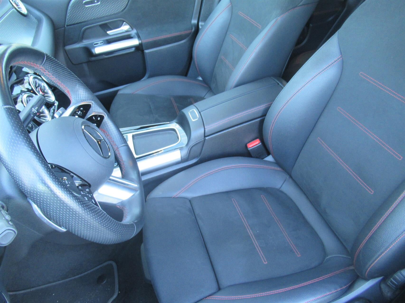 Billede af Mercedes-Benz EQA 250+ EL AMG Edition 190HK 5d Aut.