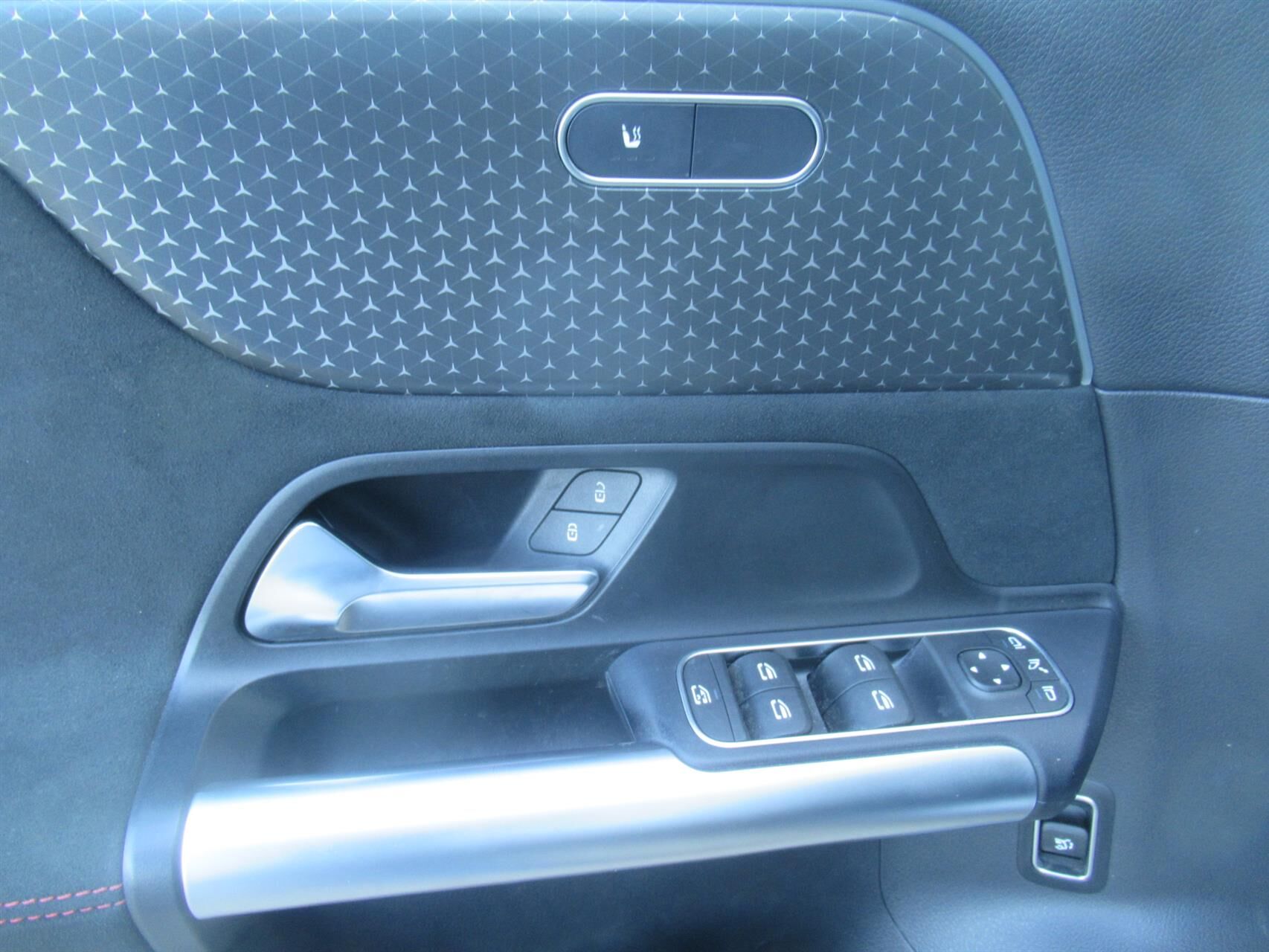 Billede af Mercedes-Benz EQA 250+ EL AMG Edition 190HK 5d Aut.