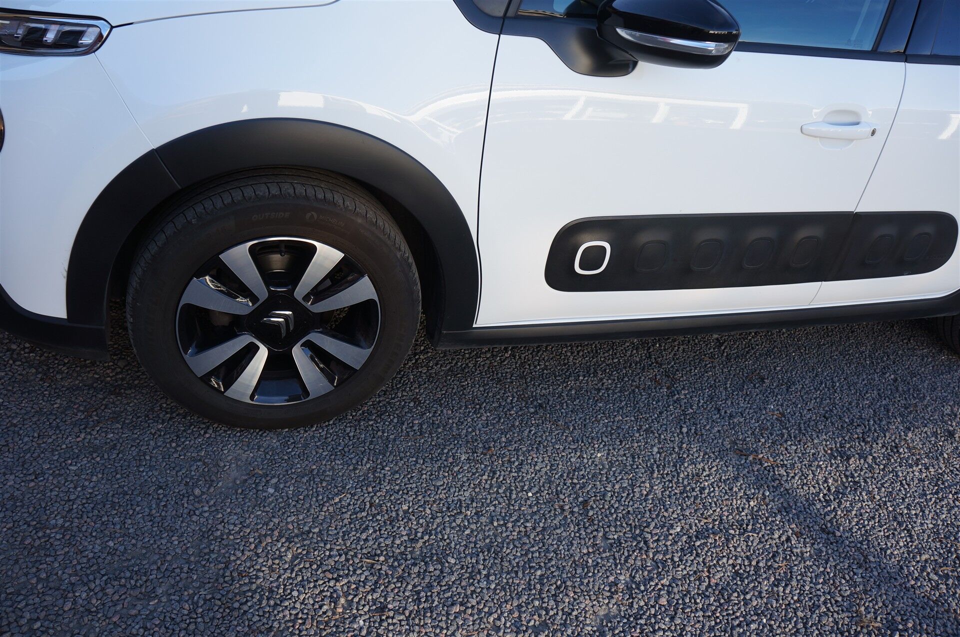 Billede af Citroën C3 1,2 PureTech Triumph 82HK 5d