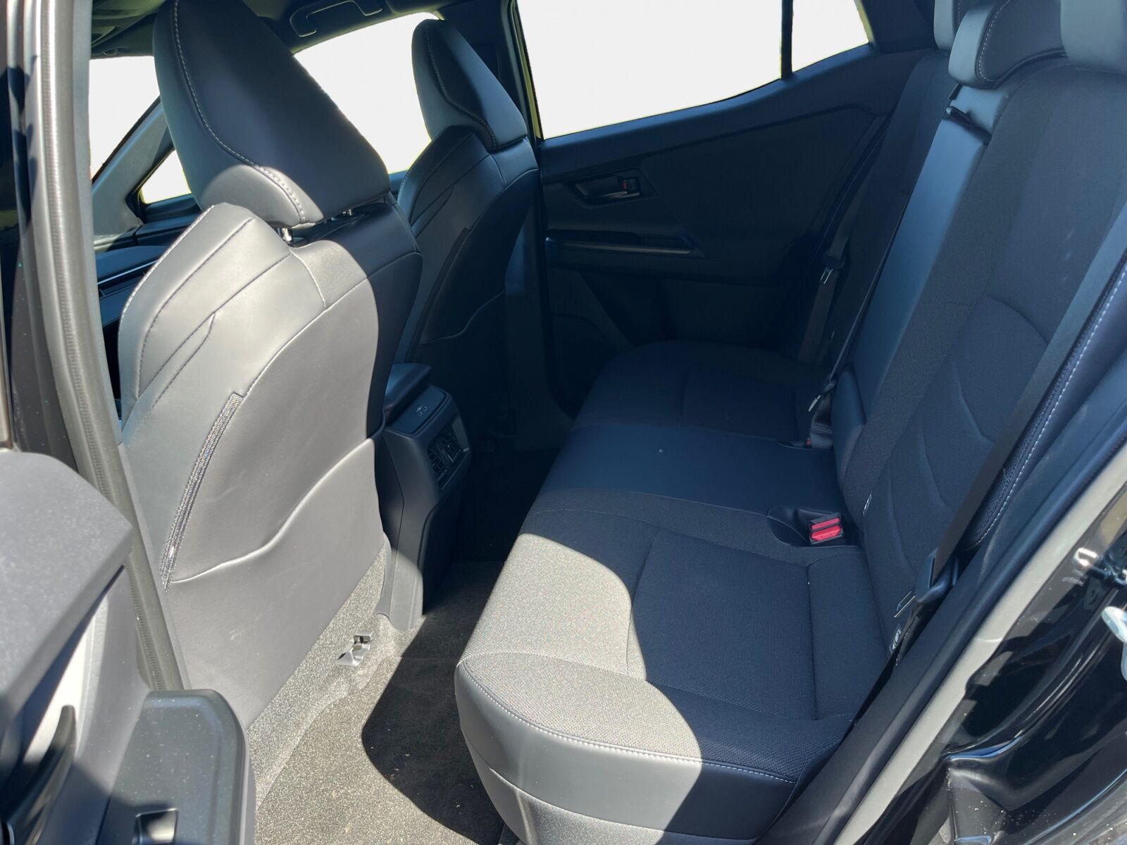 Billede af Toyota C-HR+ EL Active 224HK 5d Aut.