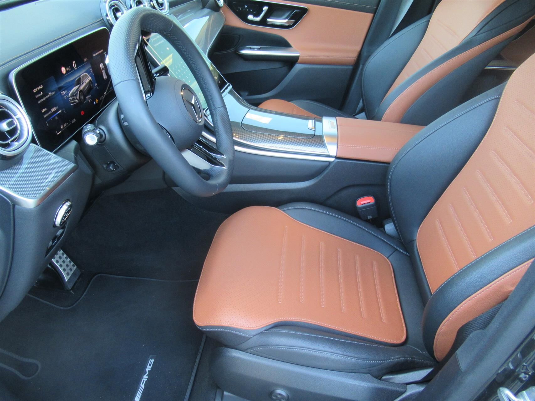 Billede af Mercedes-Benz GLC300 d 2,0 D AMG Advanced Plus 4Matic 9G-Tronic 269HK 5d 9g Aut.