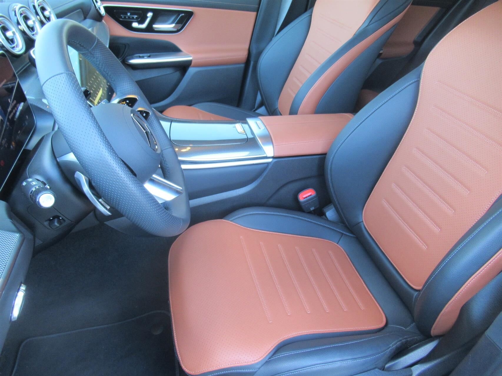 Billede af Mercedes-Benz GLC300 d 2,0 D AMG Advanced Plus 4Matic 9G-Tronic 269HK 5d 9g Aut.
