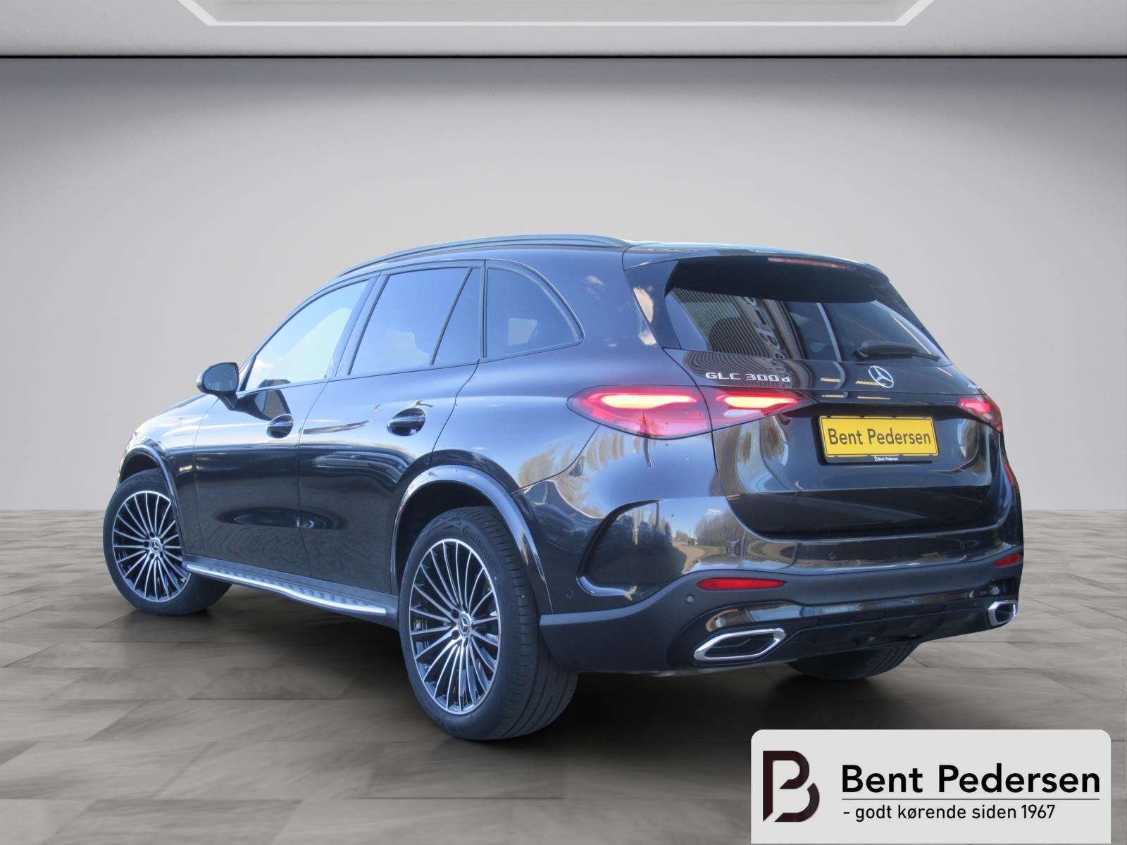 Billede af Mercedes-Benz GLC300 d 2,0 D AMG Advanced Plus 4Matic 9G-Tronic 269HK 5d 9g Aut.