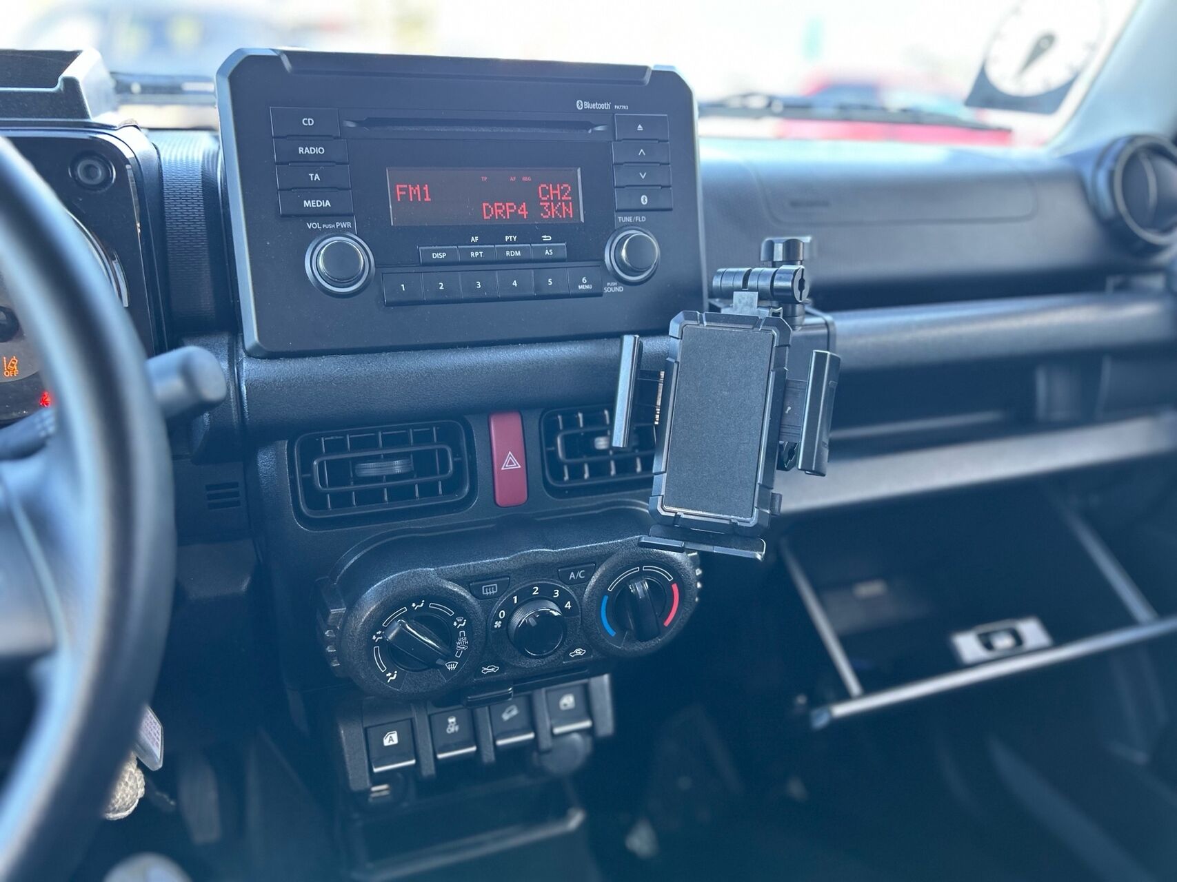 Billede af Suzuki Jimny 1,5 Active AllGrip 102HK 3d