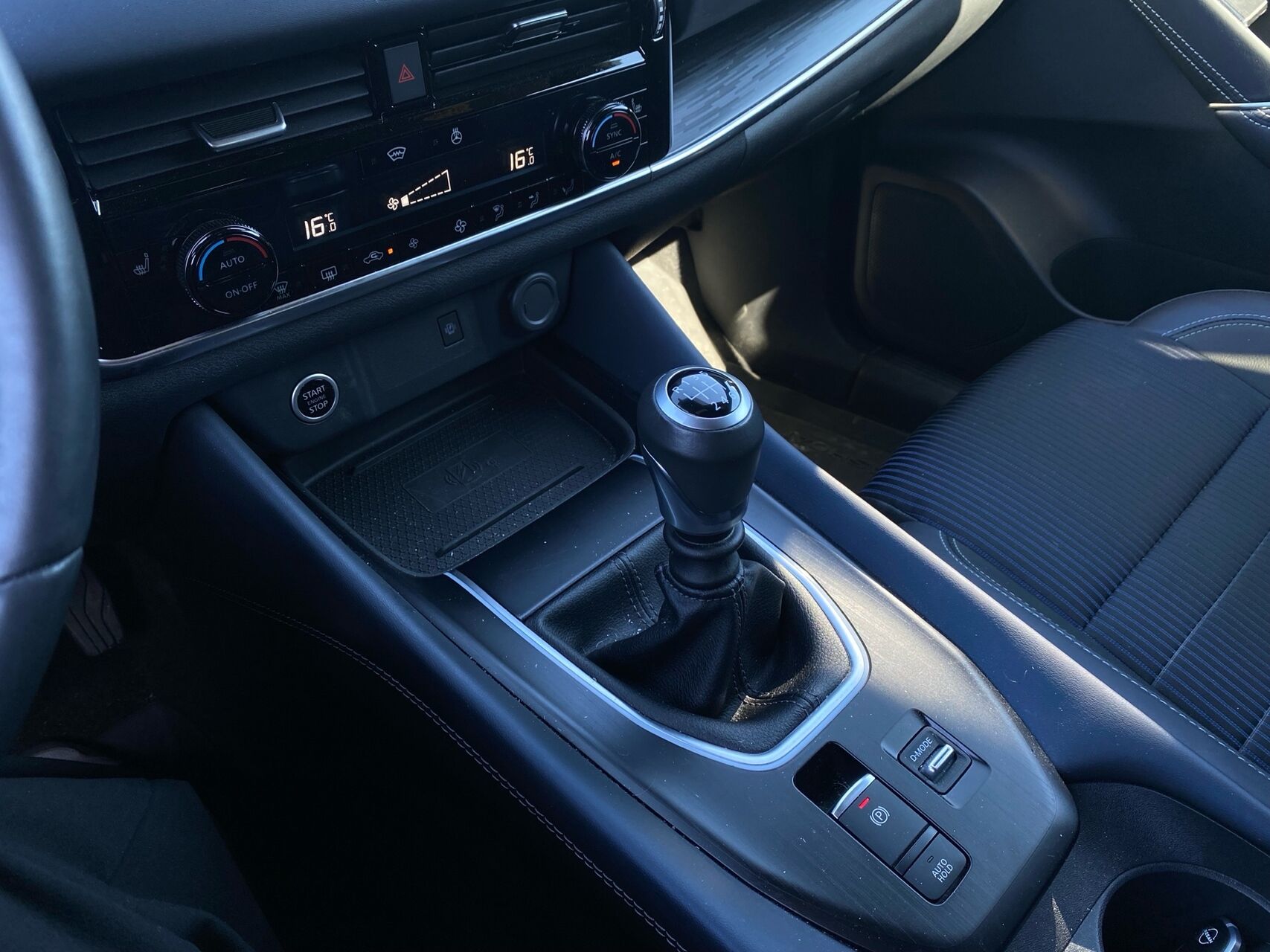 Billede af Nissan Qashqai 1,3 MHEV  Mild hybrid Tekna 140HK 5d 6g