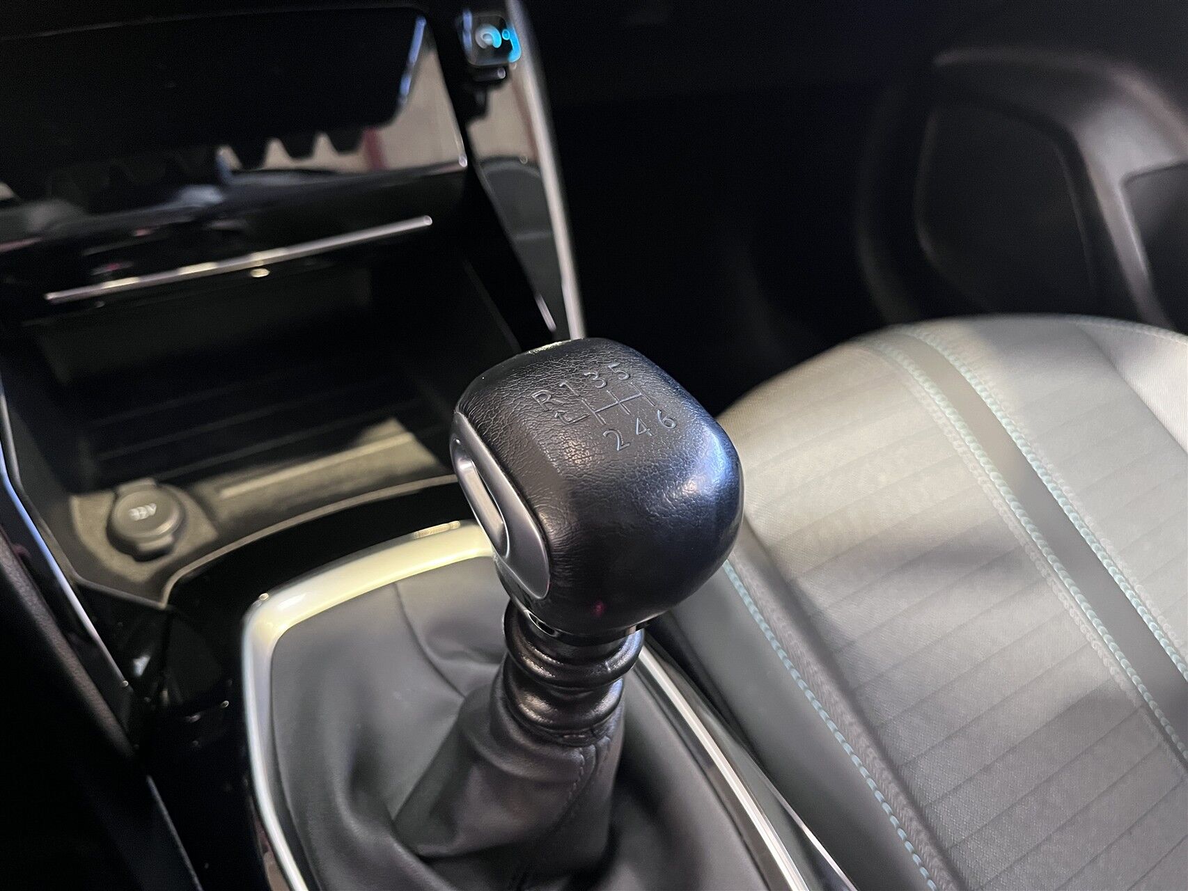 Billede af Peugeot 208 1,2 PureTech Allure 100HK 5d 6g