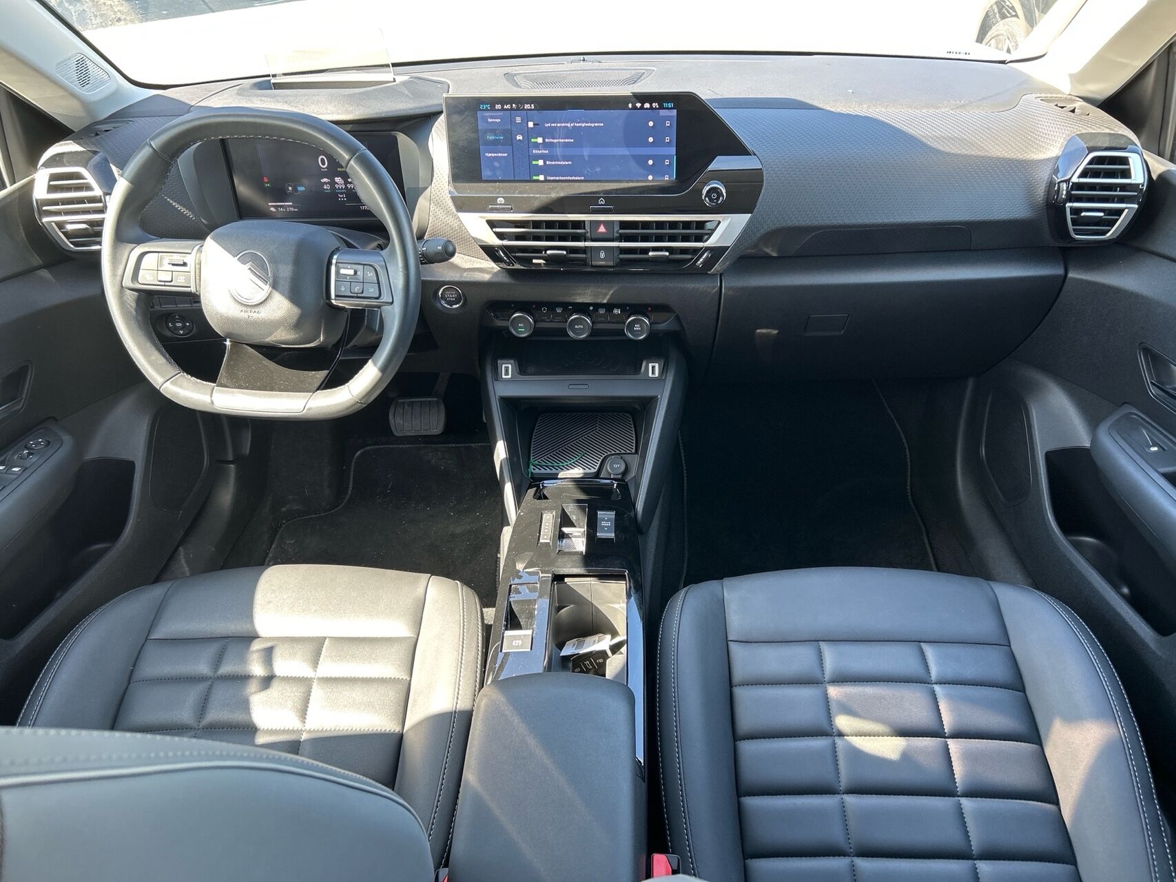Billede af Citroën e-C4 EL Max 156HK 5d Aut.