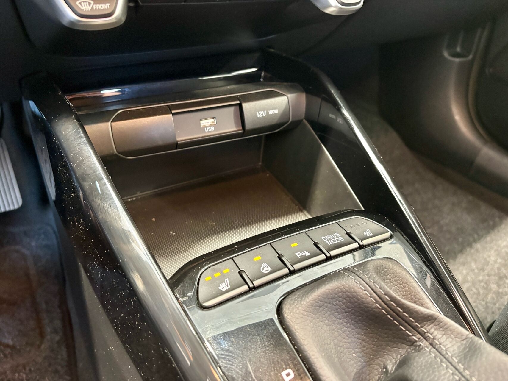 Billede af Kia Stonic 1,0 T-GDI Upgrade DCT 100HK 5d 7g Aut.