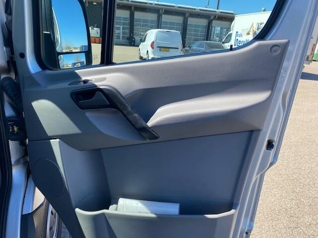 Billede af Mercedes-Benz Sprinter 319 3,0 CDI R2 7G-Tronic 190HK Van 7g Aut.