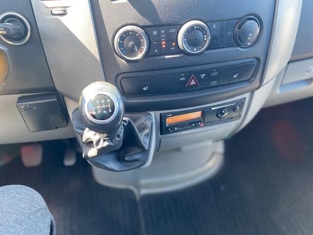 Billede af Mercedes-Benz Sprinter 319 3,0 CDI R2 7G-Tronic 190HK Van 7g Aut.
