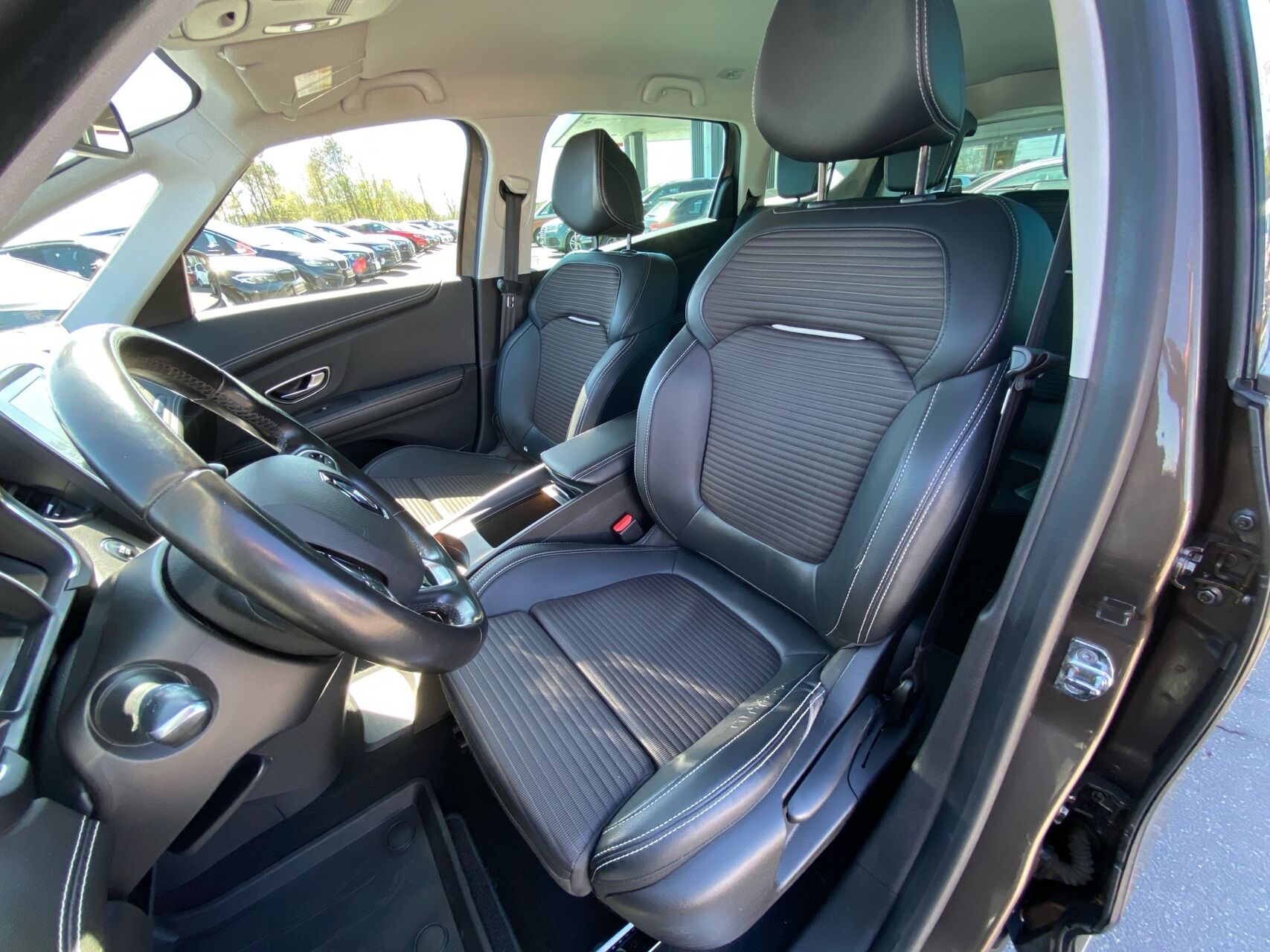 Billede af Renault Grand Scénic 1,3 TCE GPF Bose EDC 140HK 7g Aut.