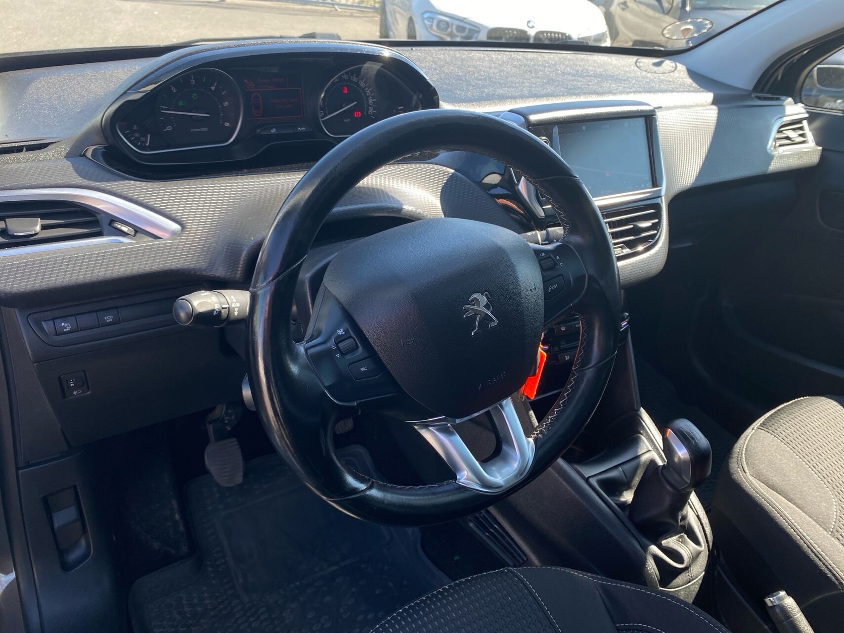 Billede af Peugeot 208 1,5 BlueHDi Prestige 100HK 5d
