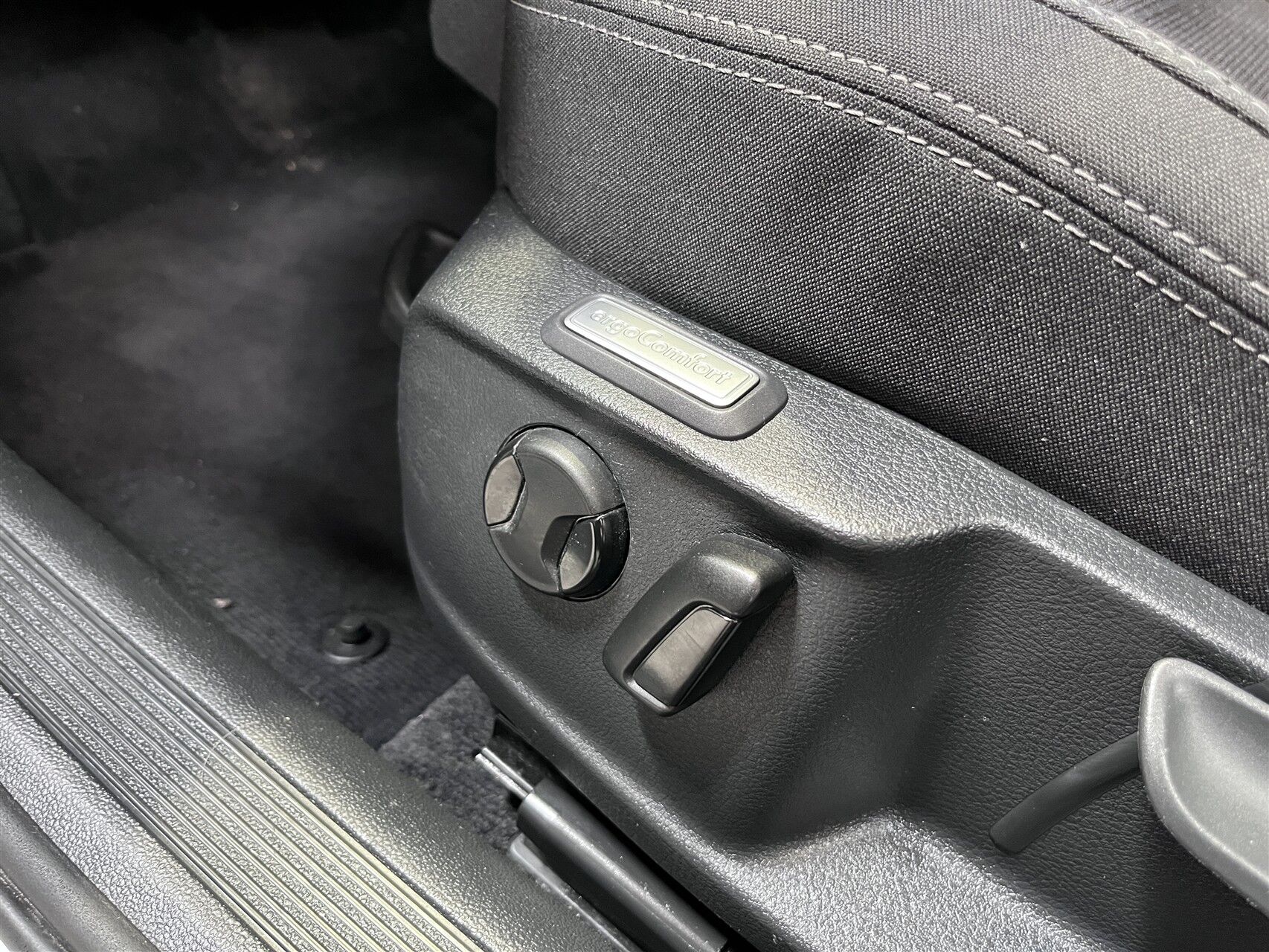 Billede af VW Passat Variant 1,4 TSI BMT ACT Comfortline Plus DSG 150HK Stc 7g Aut.