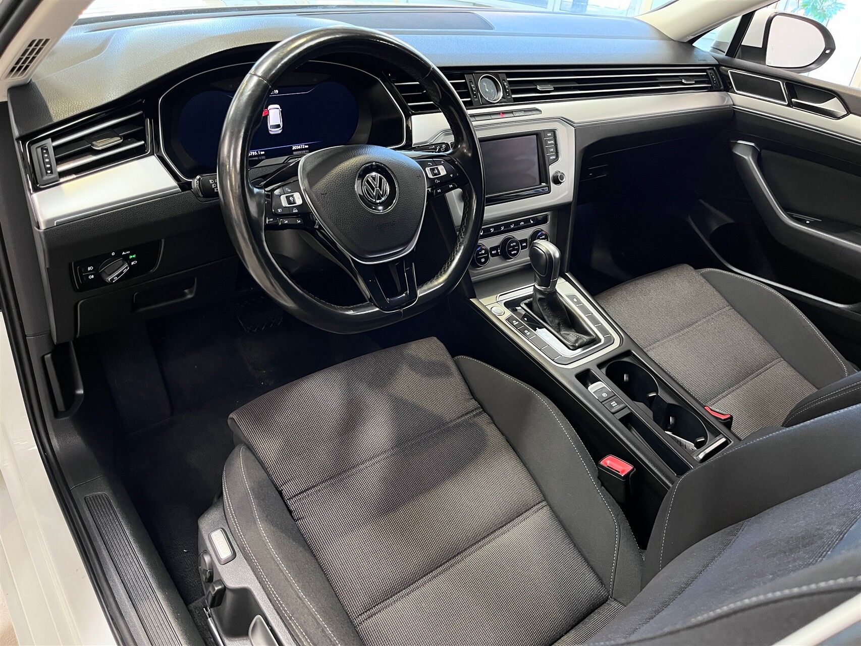 Billede af VW Passat Variant 1,4 TSI BMT ACT Comfortline Plus DSG 150HK Stc 7g Aut.