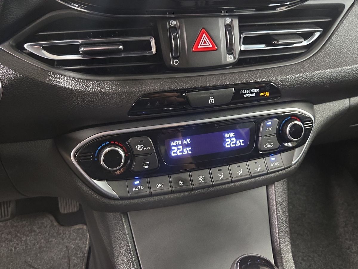 Billede af Hyundai i30 Cw 1,5 T-GDI  Mild hybrid Advanced DCT 159HK Stc 7g Aut.