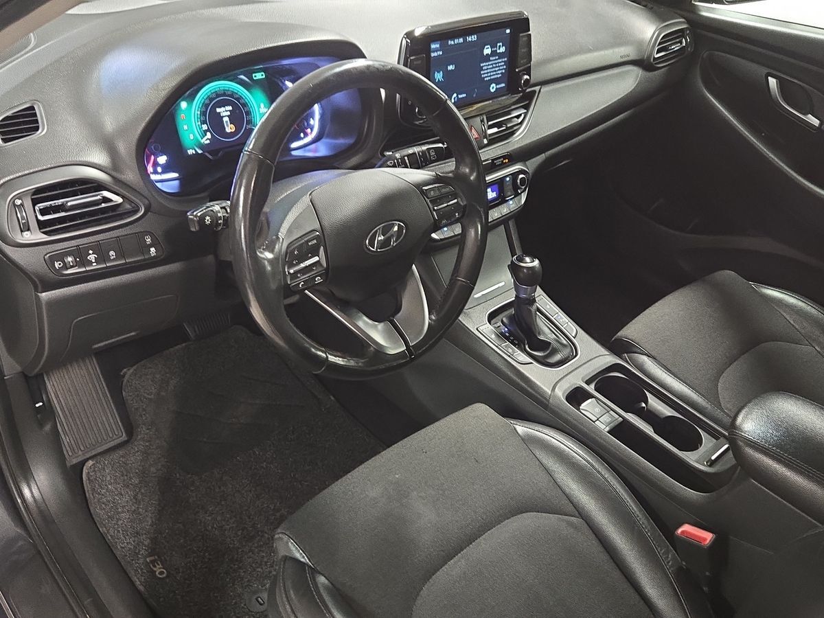 Billede af Hyundai i30 Cw 1,5 T-GDI  Mild hybrid Advanced DCT 159HK Stc 7g Aut.