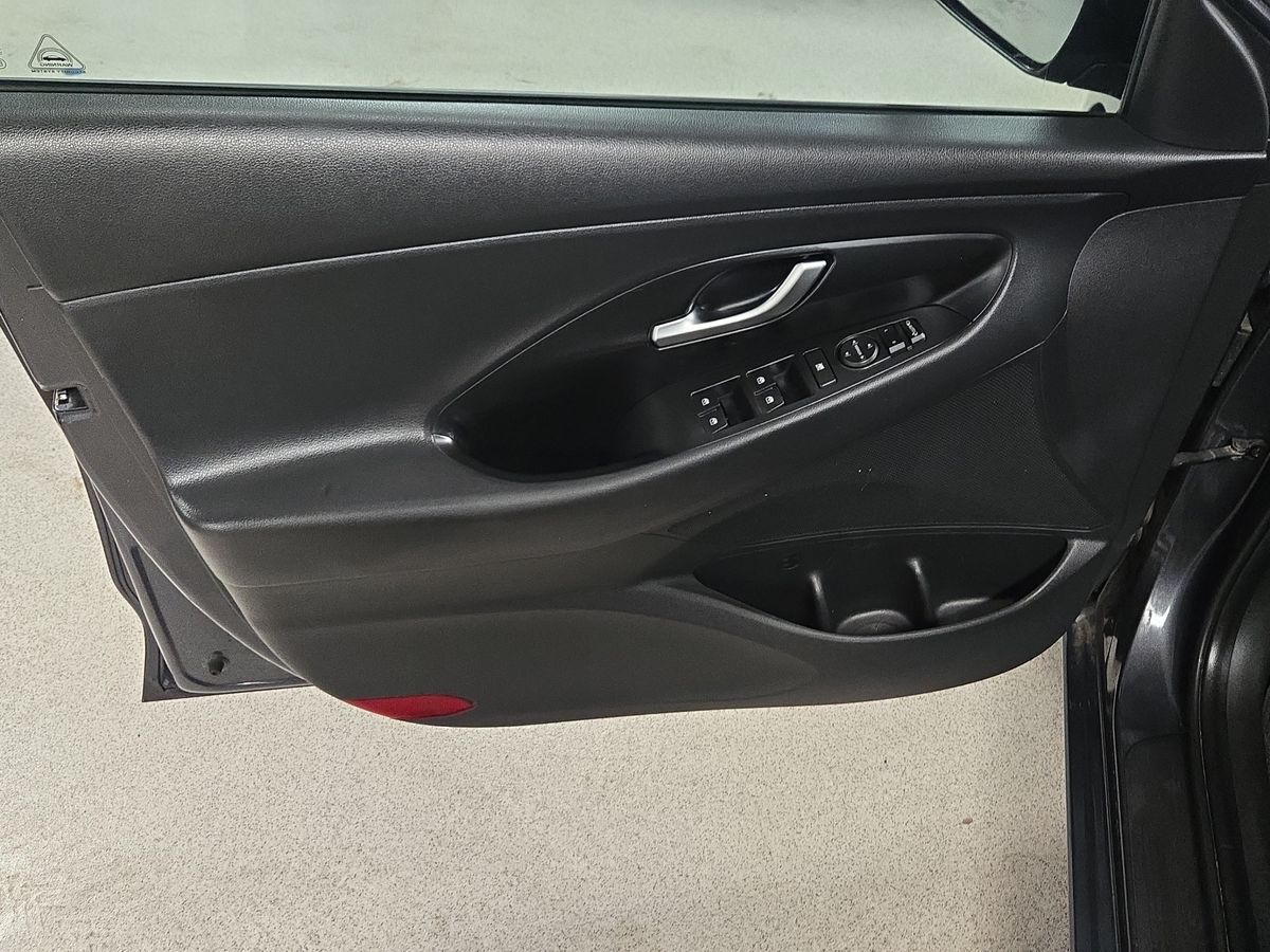 Billede af Hyundai i30 Cw 1,5 T-GDI  Mild hybrid Advanced DCT 159HK Stc 7g Aut.