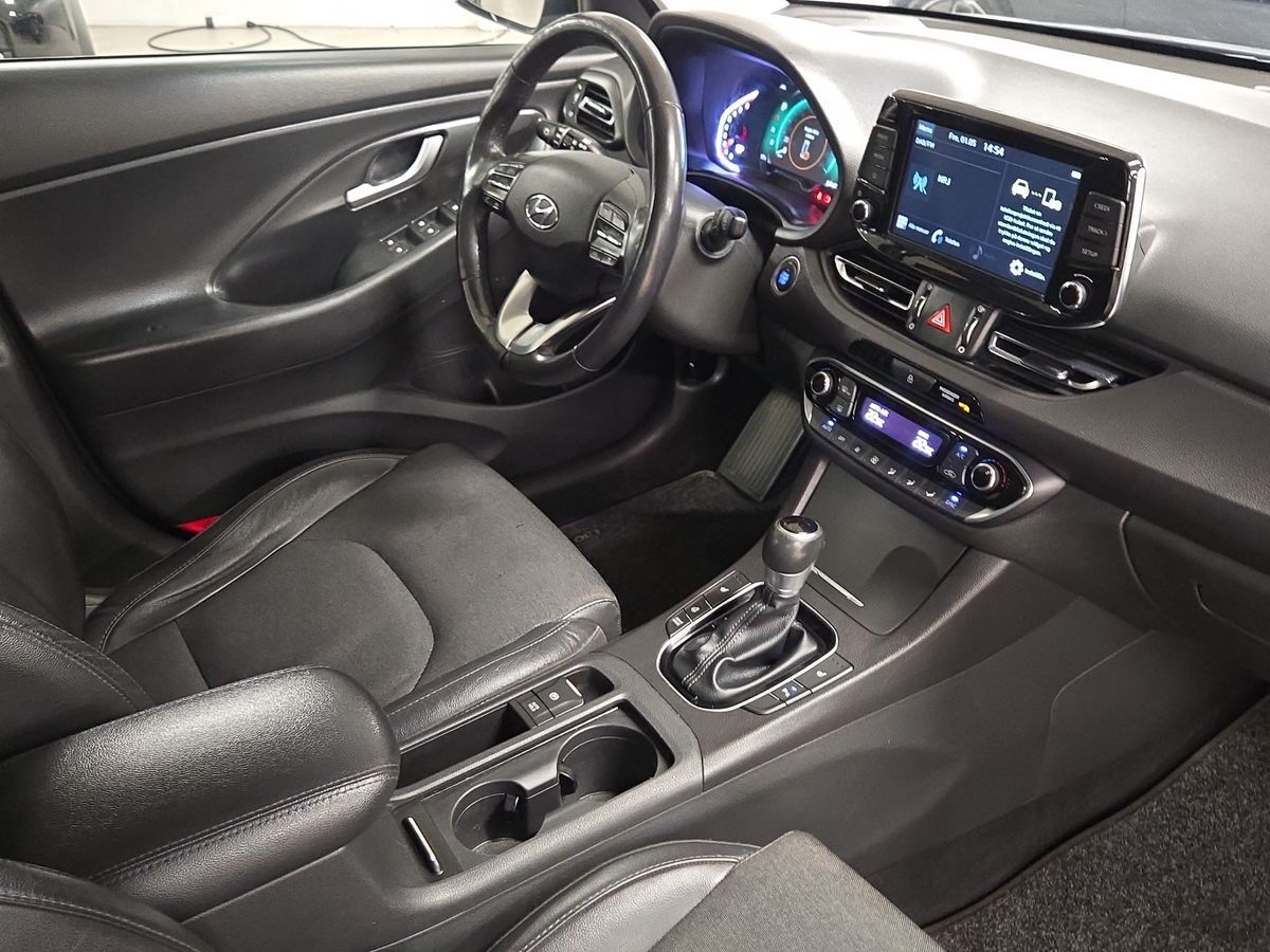 Billede af Hyundai i30 Cw 1,5 T-GDI  Mild hybrid Advanced DCT 159HK Stc 7g Aut.