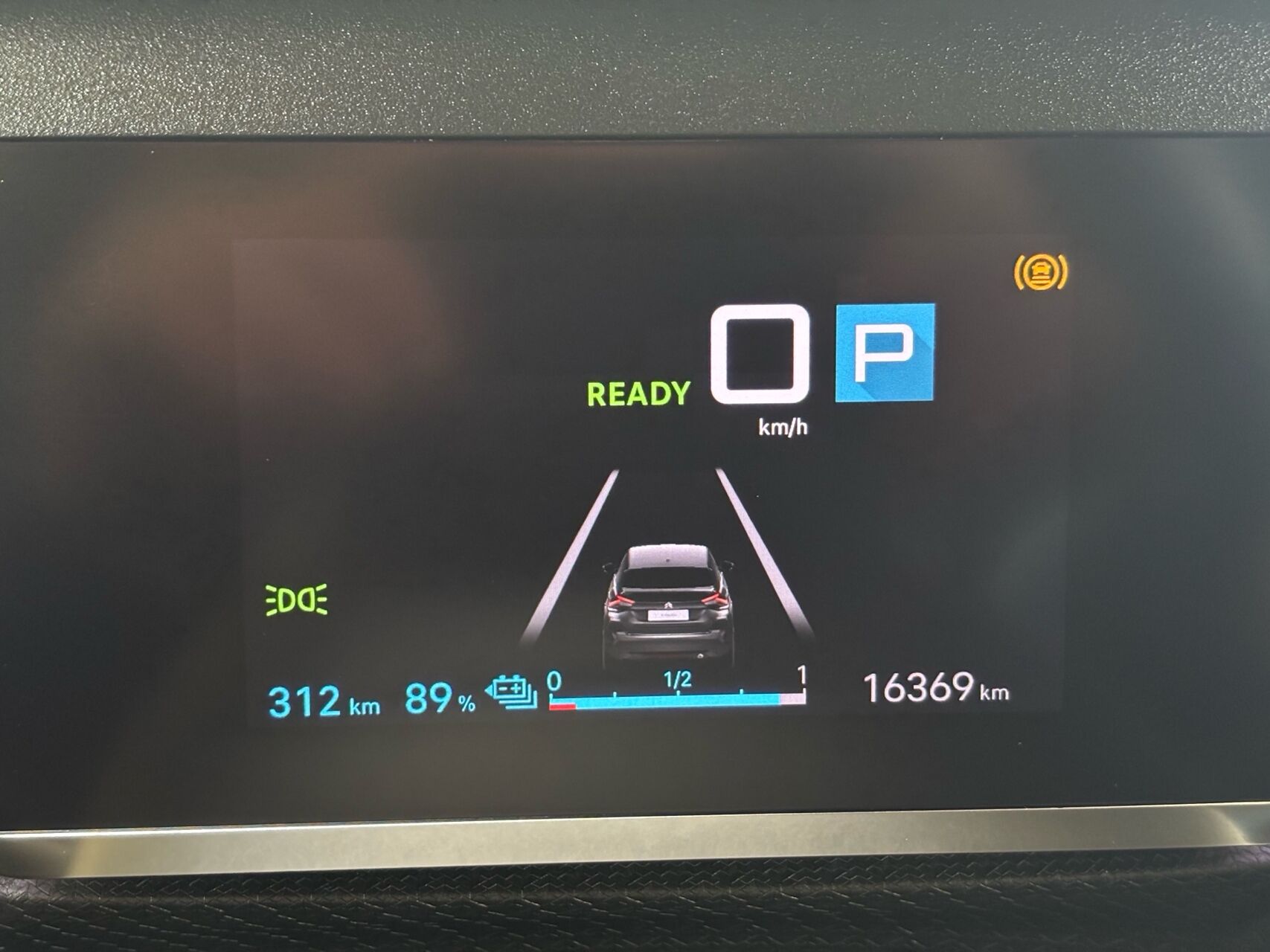 Billede af Citroën e-C4 EL Shine 136HK 5d Aut.