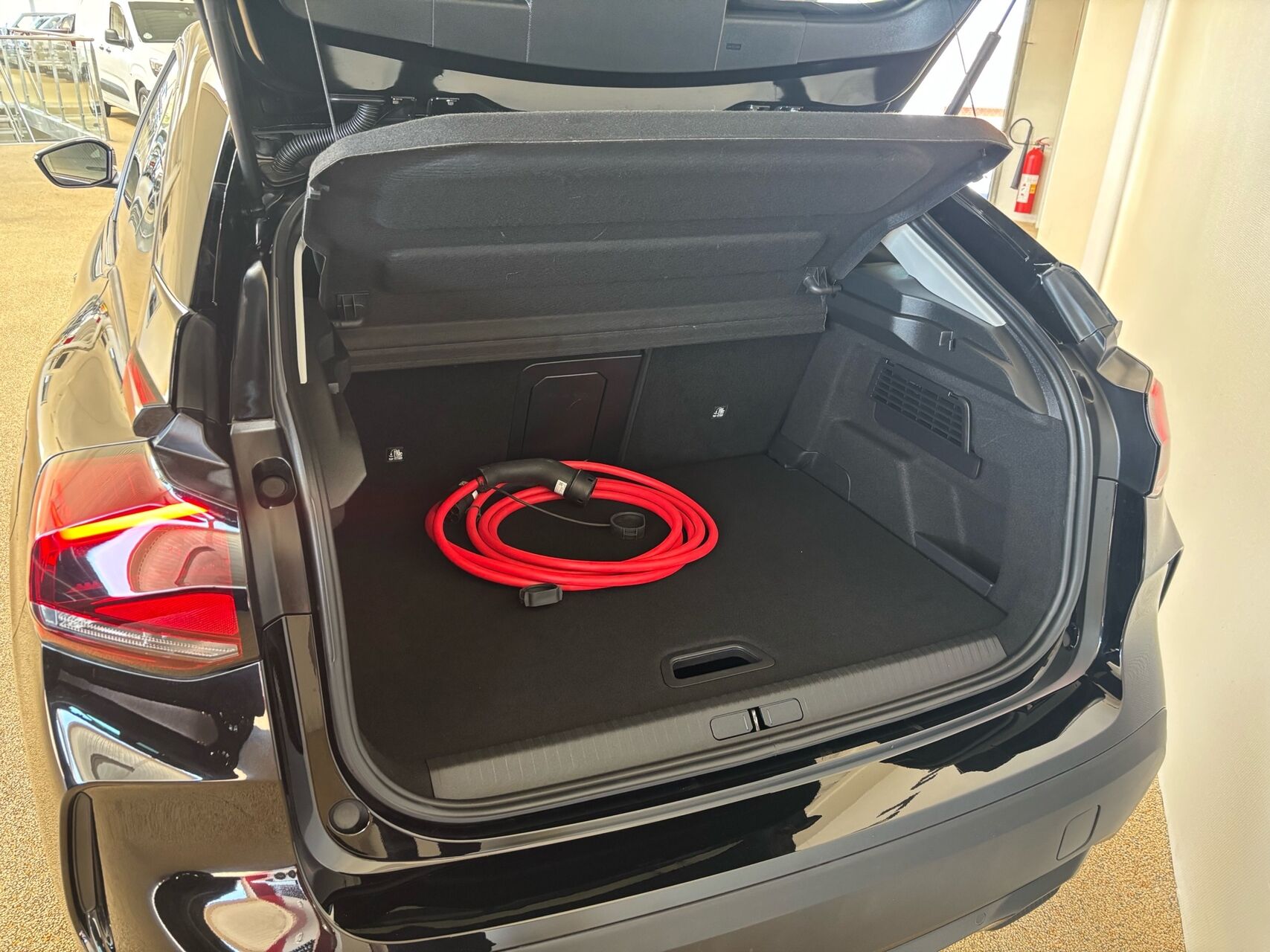 Billede af Citroën e-C4 EL Shine 136HK 5d Aut.