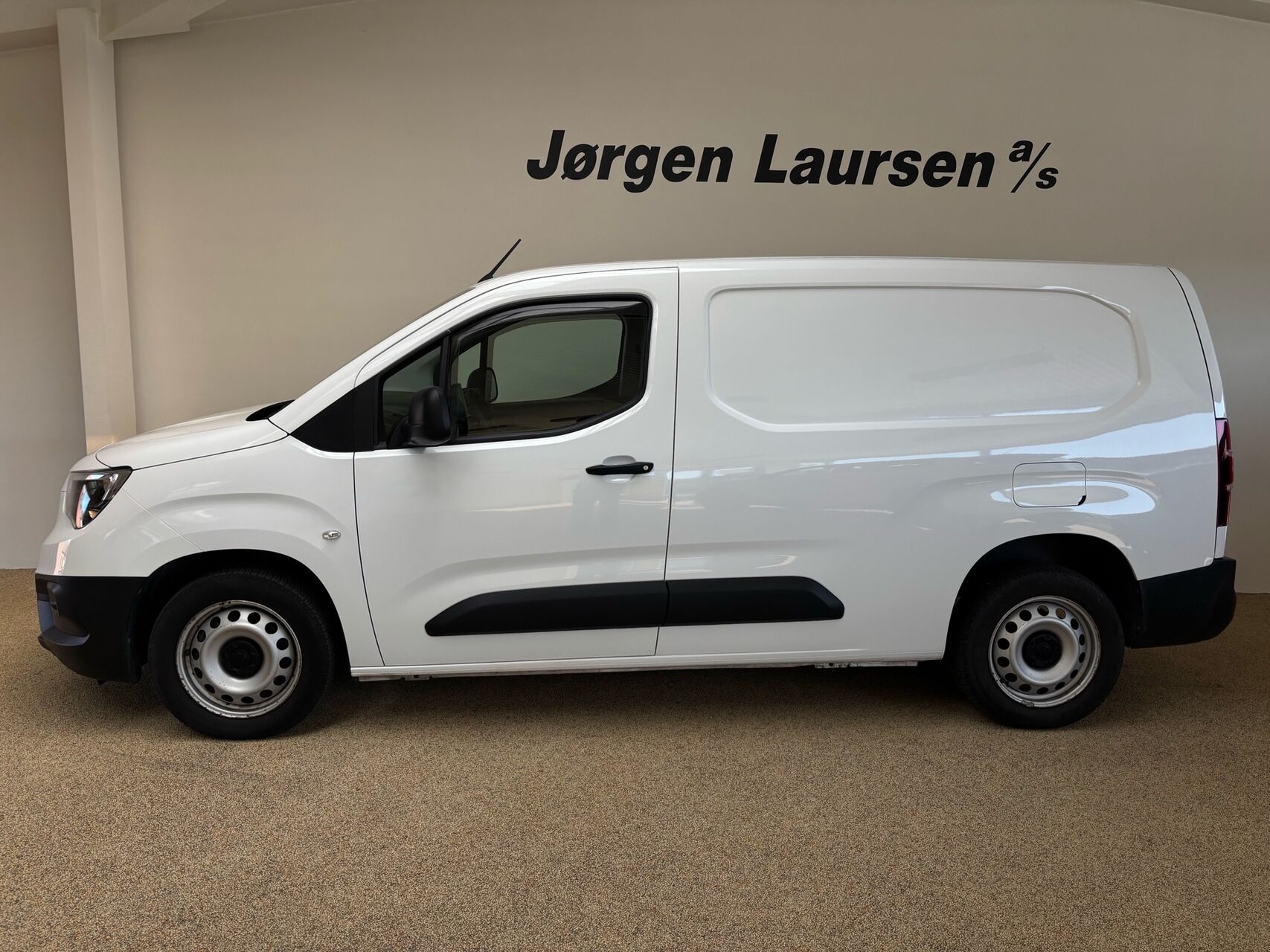 Billede af Opel Combo L2V2 1,5 D Enjoy 102HK Van