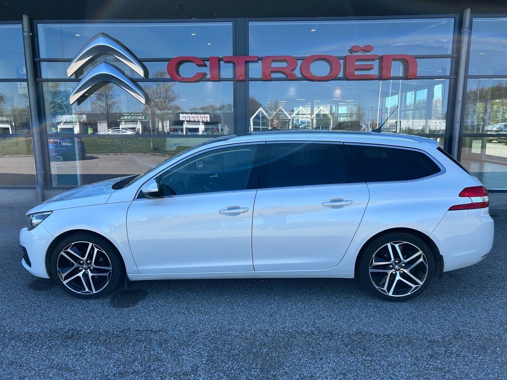 Billede af Peugeot 308 SW 1,5 BlueHDi Selection Sky 130HK Stc 6g
