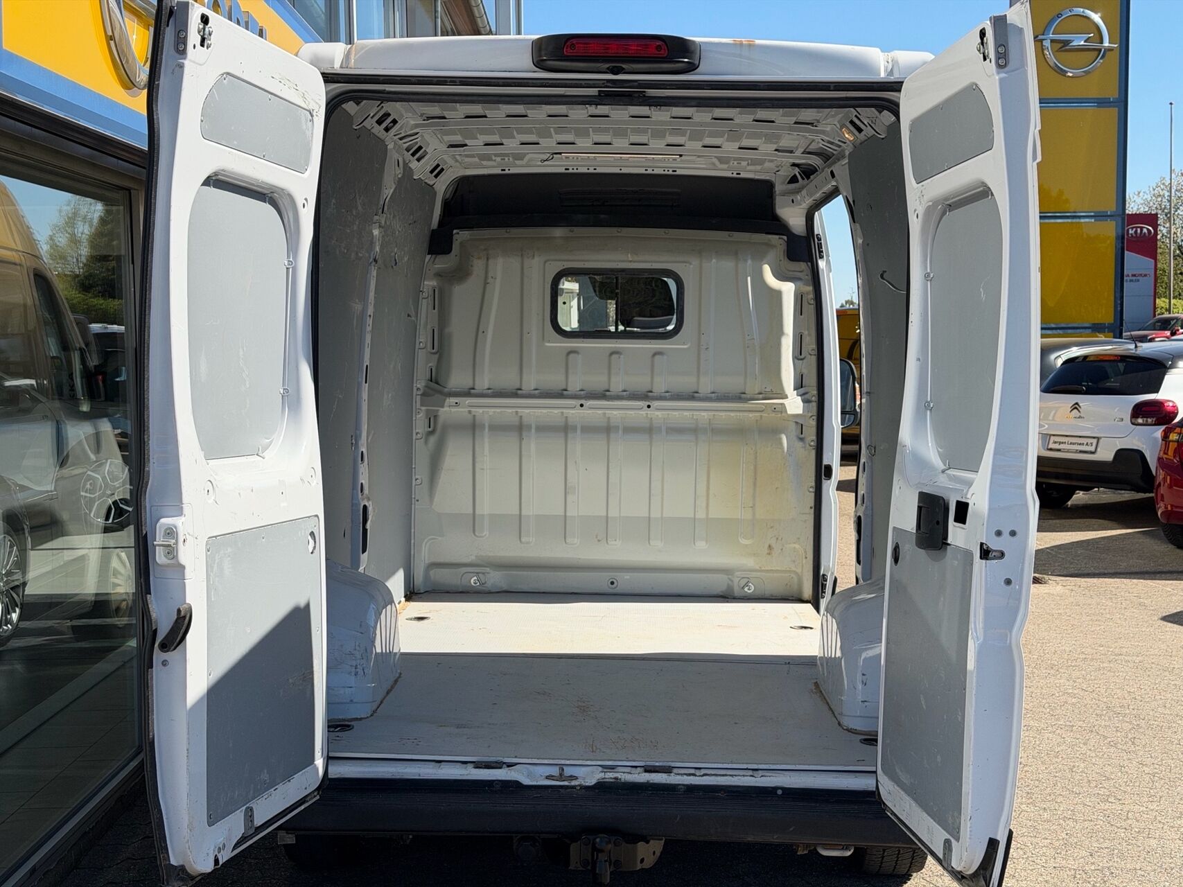 Billede af Opel Movano 35 L2H2 2,2 BlueHDi Enjoy 140HK Van 6g