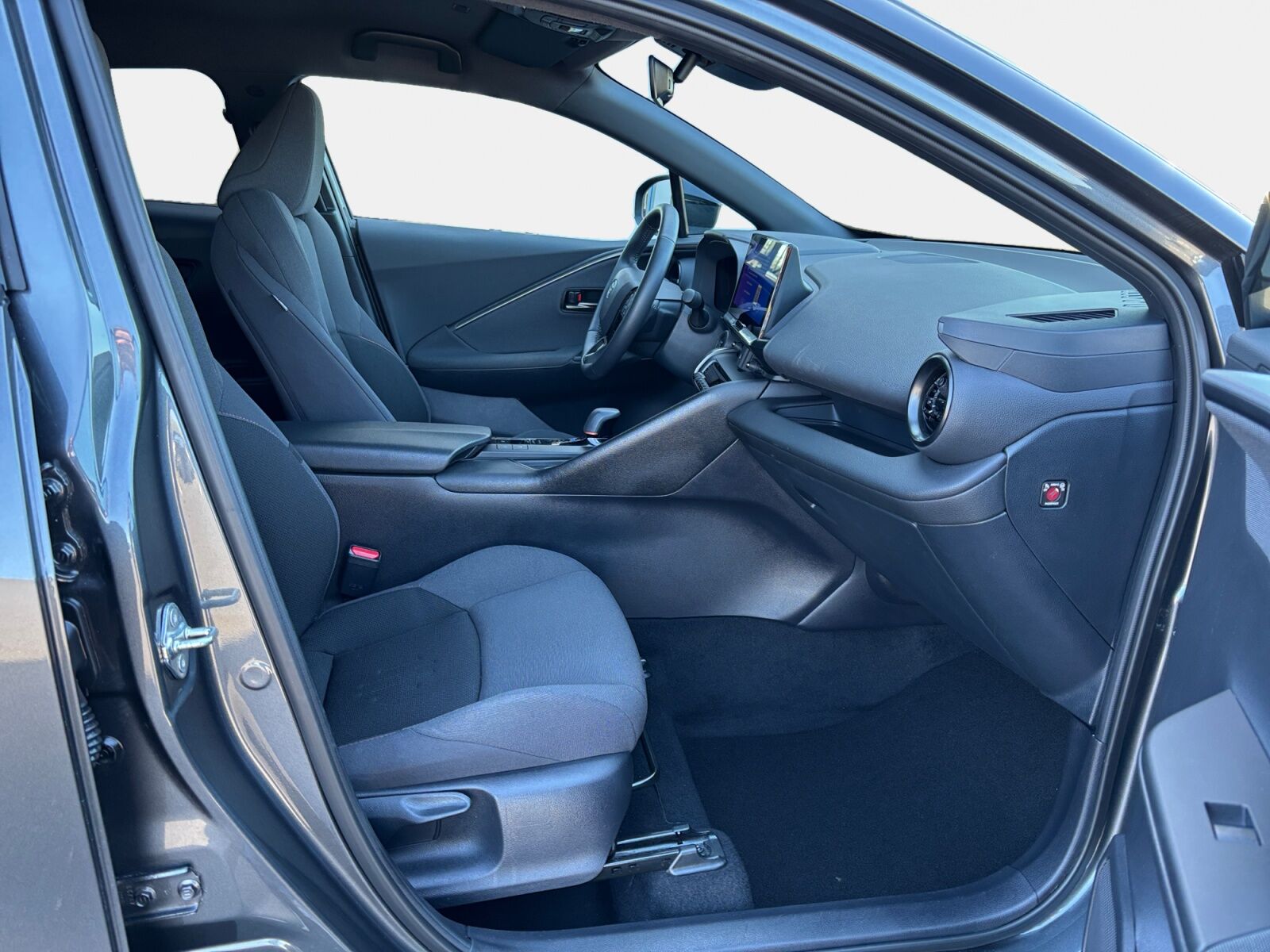 Billede af Toyota C-HR 1,8 Hybrid Style Smart Multidrive S 140HK 5d 6g Aut.