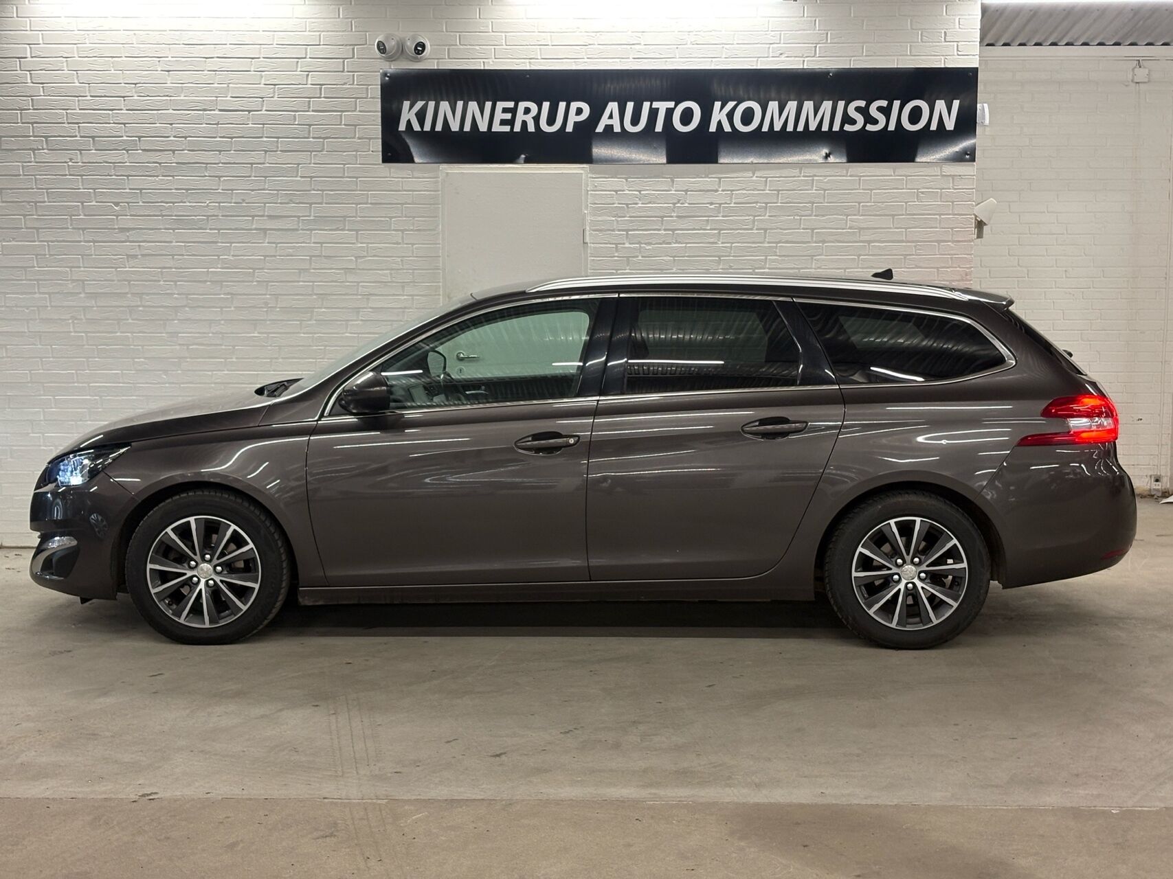 Billede af Peugeot 308 SW 1,6 BlueHDi Allure 120HK Stc