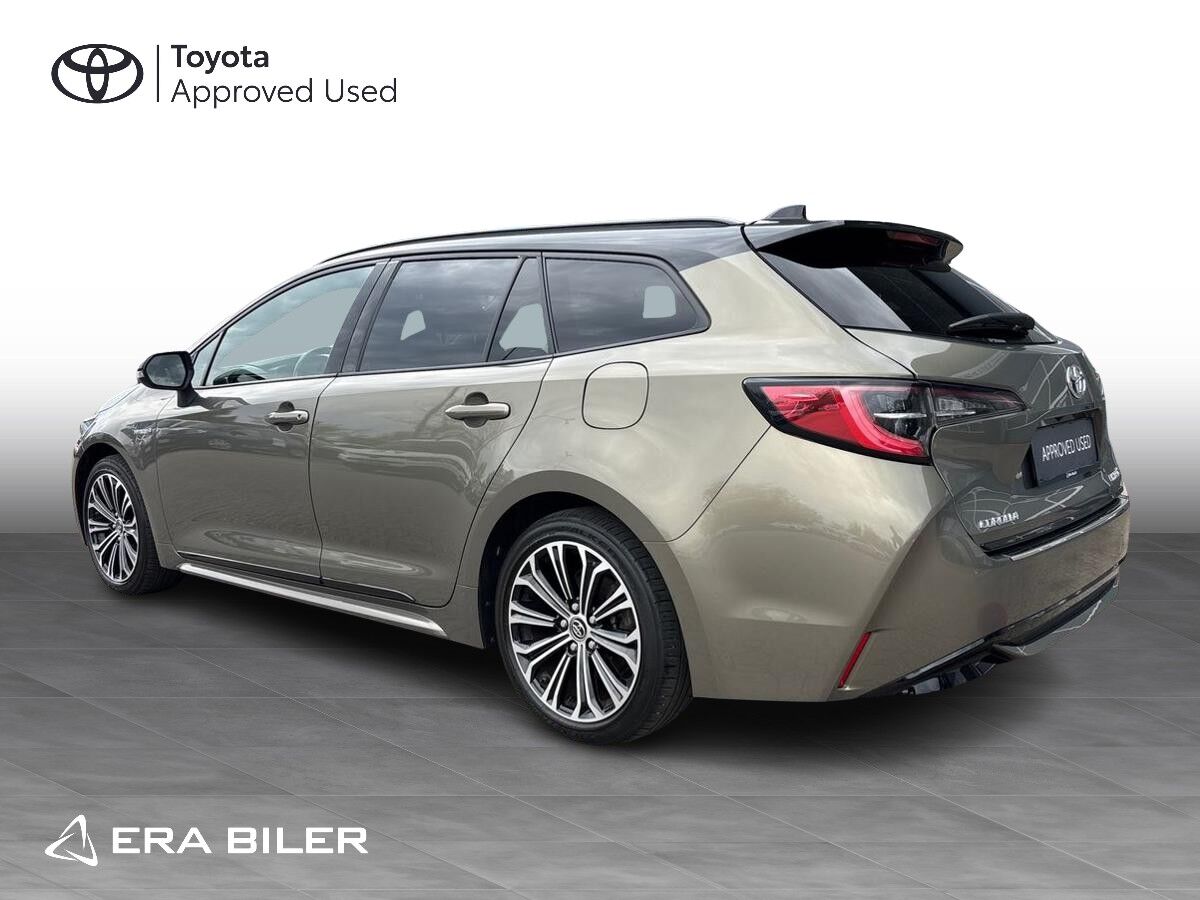 Billede af Toyota Corolla Touring Sports 2,0 Hybrid H3 Premium E-CVT 180HK Stc 6g Aut.