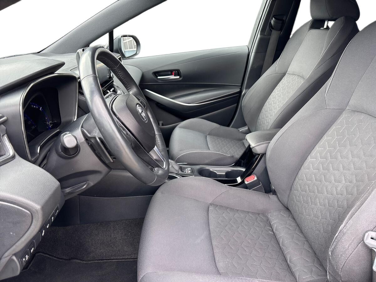 Billede af Toyota Corolla Touring Sports 2,0 Hybrid H3 Premium E-CVT 180HK Stc 6g Aut.