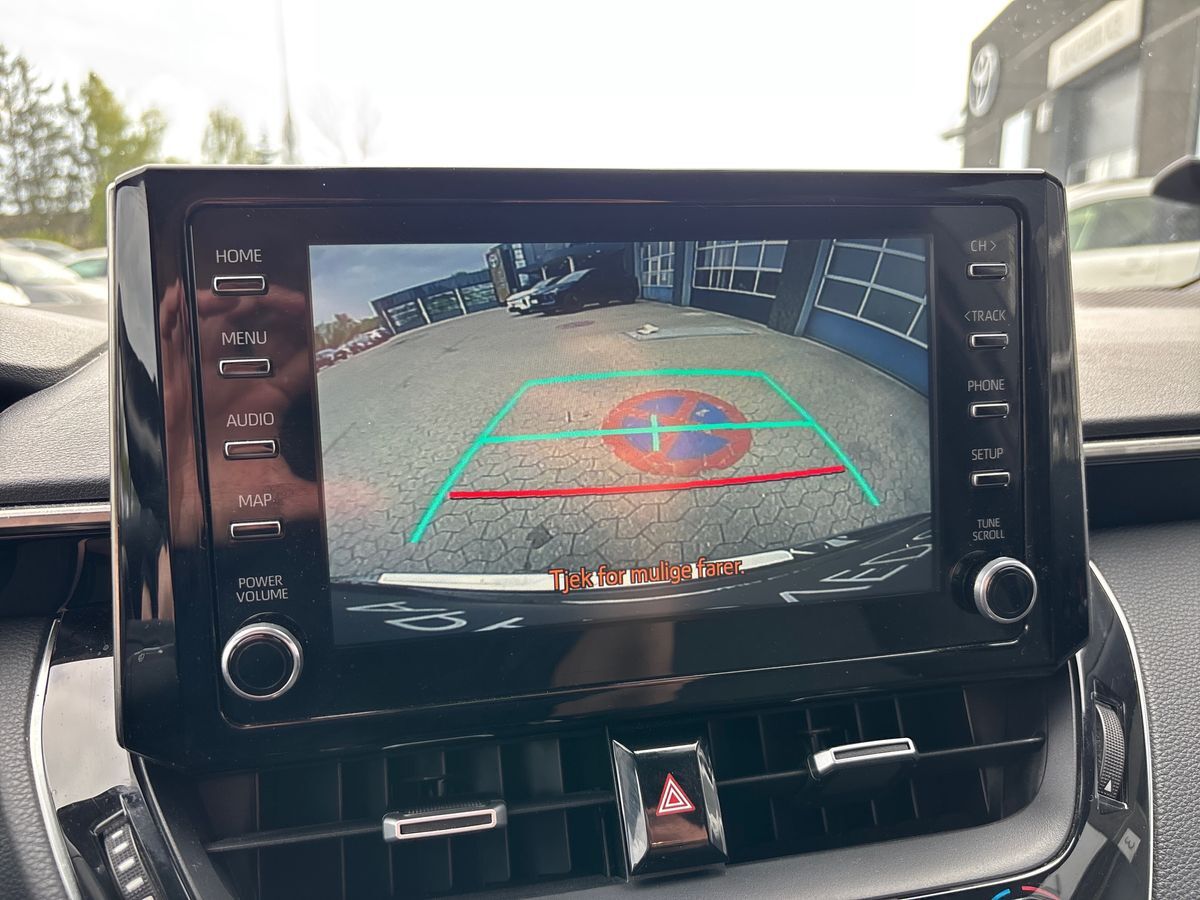 Billede af Toyota Corolla Touring Sports 2,0 Hybrid H3 Premium E-CVT 180HK Stc 6g Aut.