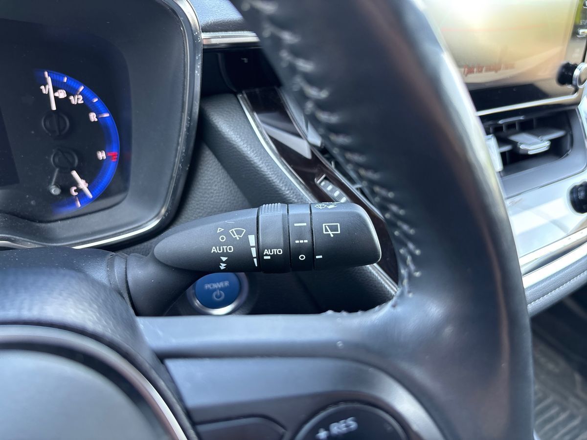Billede af Toyota Corolla Touring Sports 1,8 Hybrid H3 Design E-CVT 122HK Stc Trinl. Gear