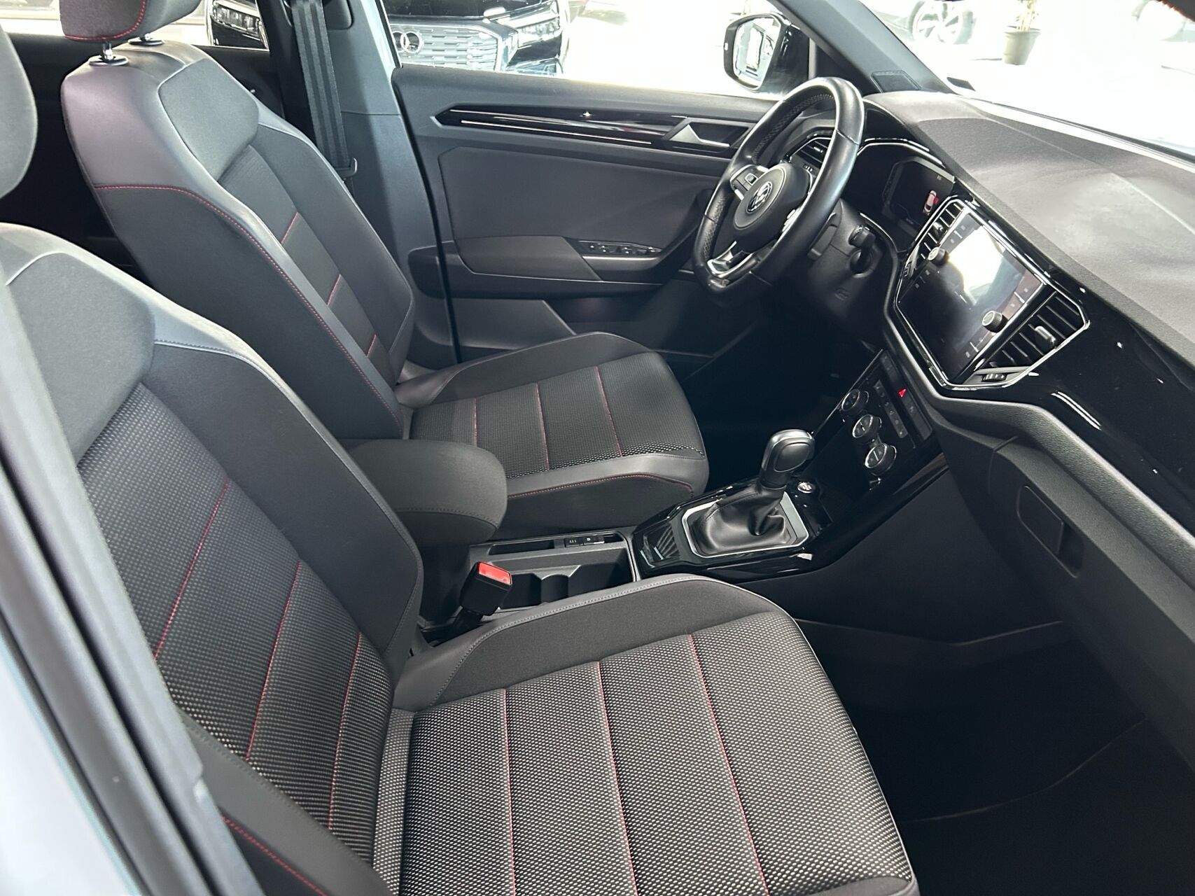 Billede af VW T-Roc 1,5 TSI ACT Sport DSG 150HK 5d 7g Aut.