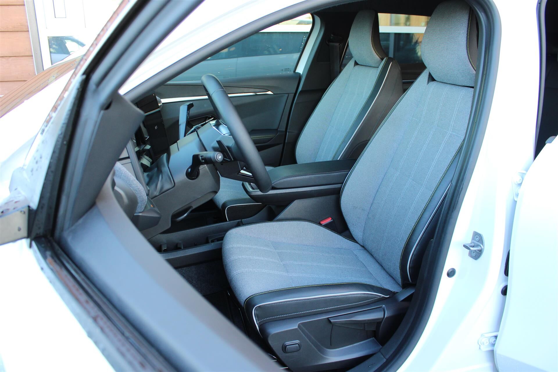 Billede af Renault Mégane E-TECH Techno 220HK 5d Aut.