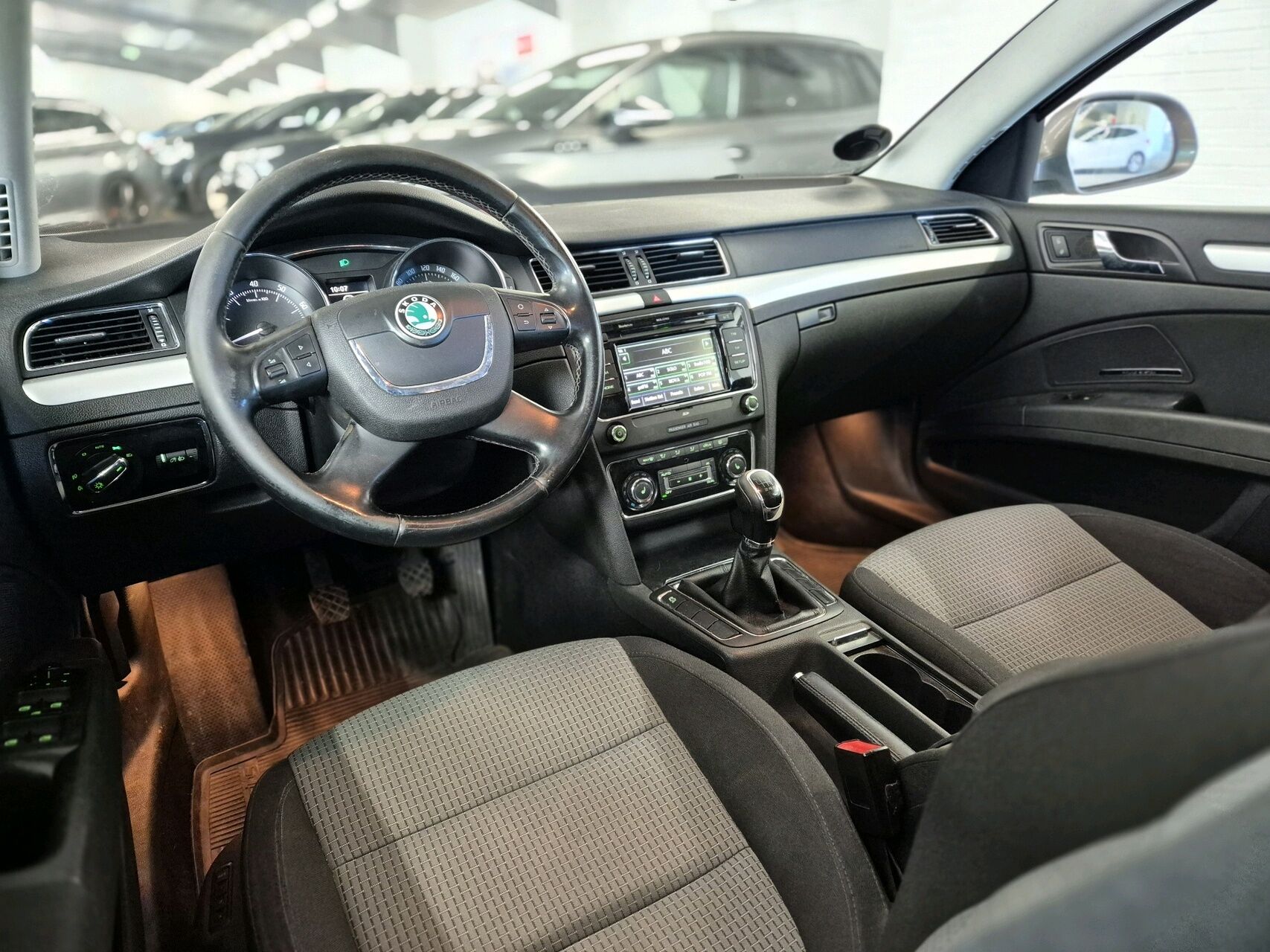 Billede af Skoda Superb Combi 1,8 TSI Comfort 160HK Stc 6g