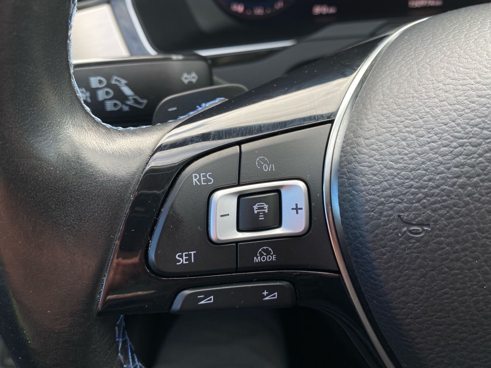Billede af VW Passat Variant 1,4 TSI  Plugin-hybrid GTE DSG 218HK Stc 6g Aut.