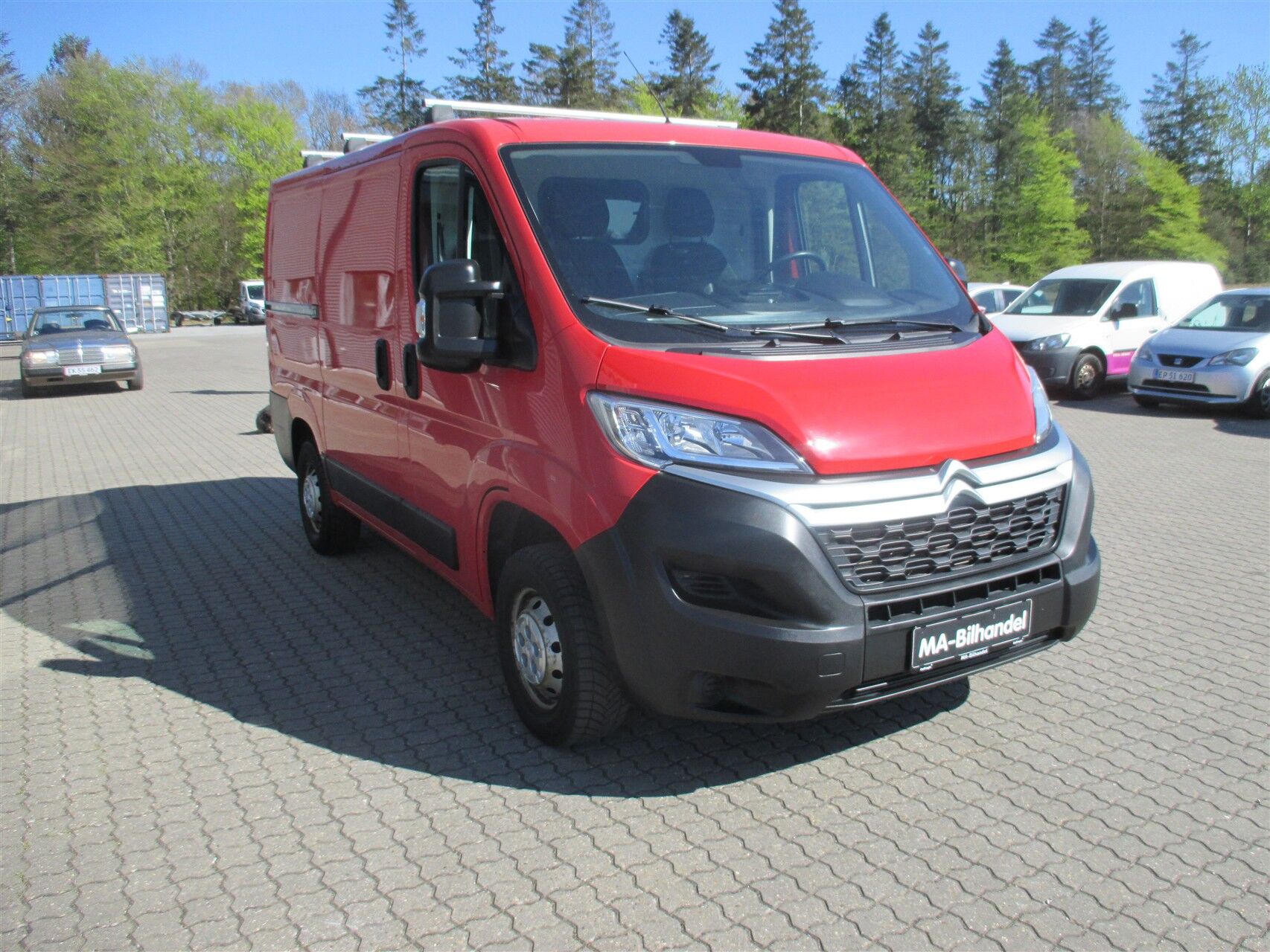 Billede af Citroën Jumper 30 L1H1 2,2 Blue HDi Flexline start/stop 120HK Van