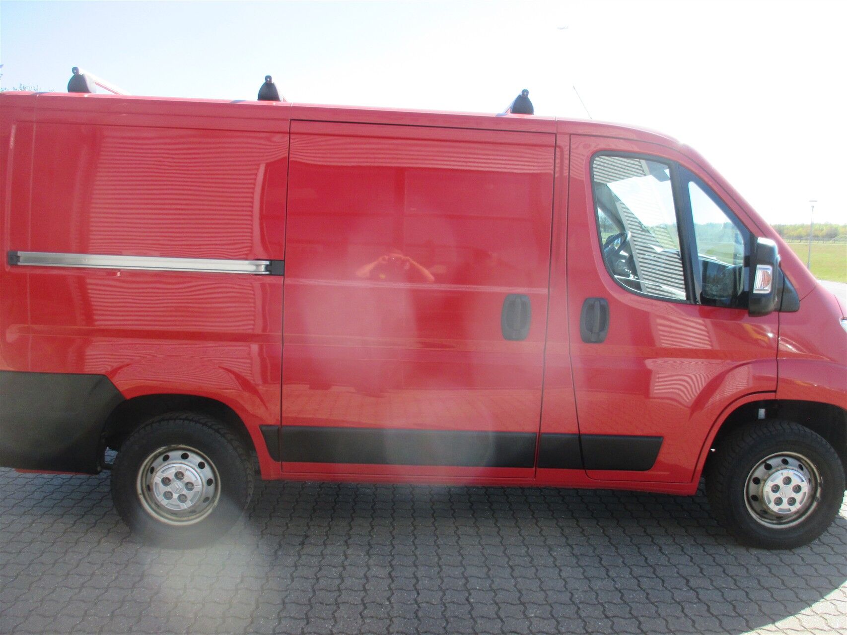 Billede af Citroën Jumper 30 L1H1 2,2 Blue HDi Flexline start/stop 120HK Van