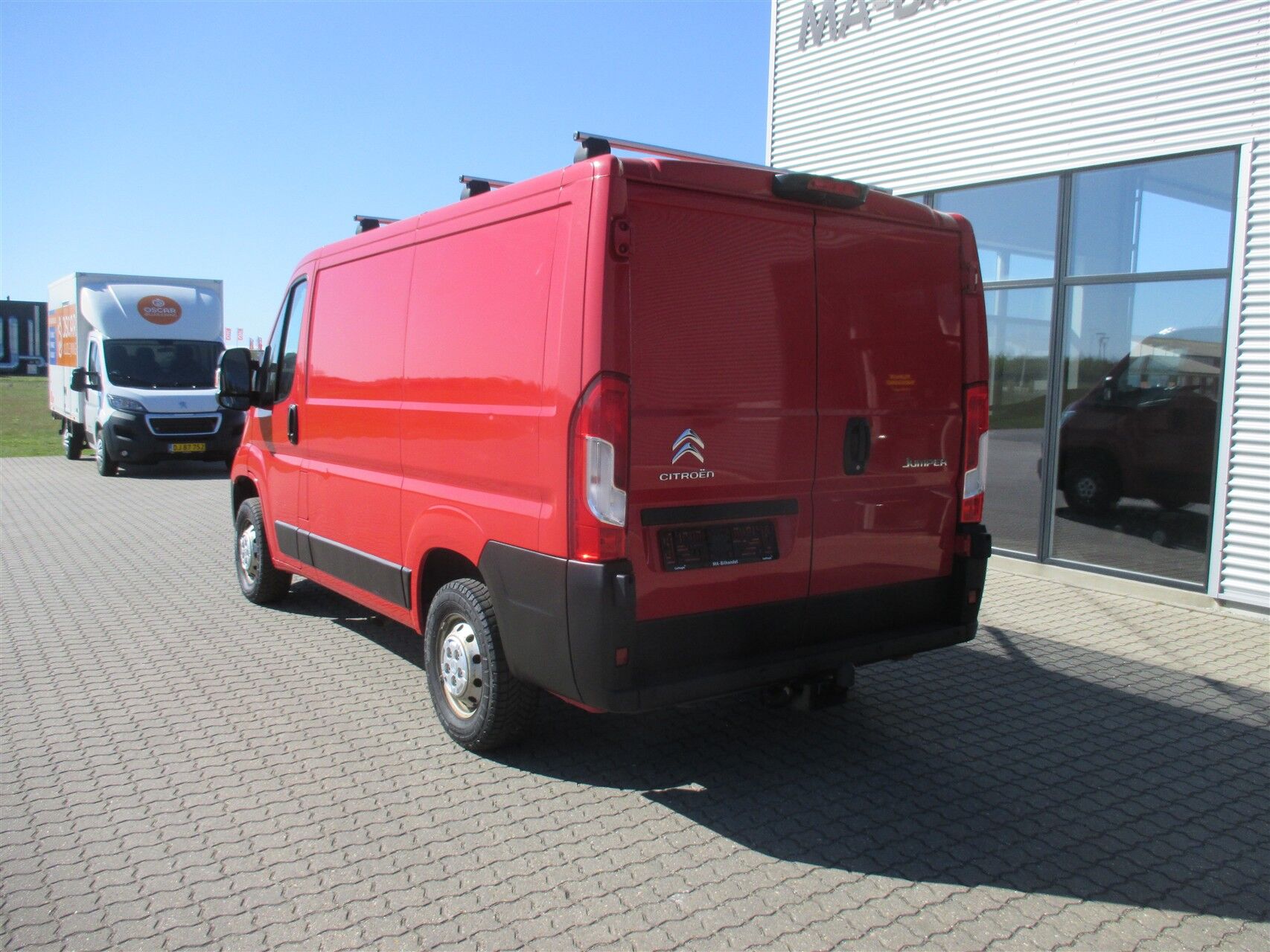 Billede af Citroën Jumper 30 L1H1 2,2 Blue HDi Flexline start/stop 120HK Van