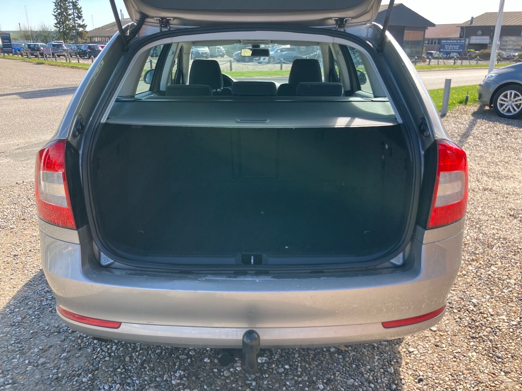 Billede af Skoda Octavia 1,6 Commonrail DPF Ambiente 105HK 5d