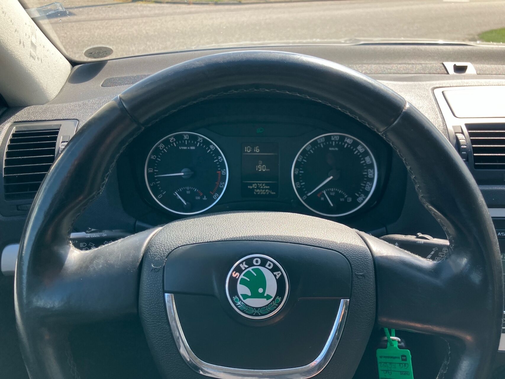 Billede af Skoda Octavia 1,6 Commonrail DPF Ambiente 105HK 5d