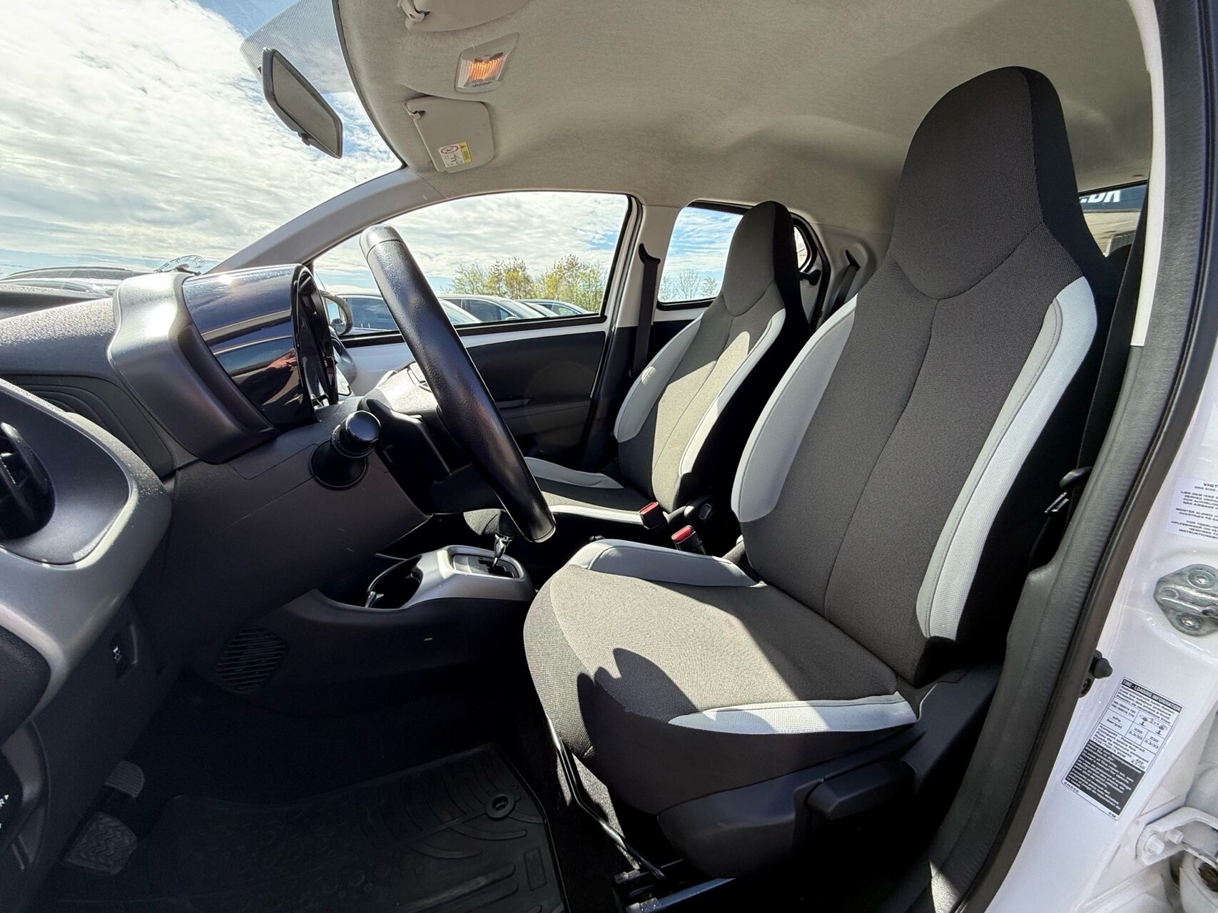 Billede af Toyota Aygo 1,0 VVT-I X-Play + Plus pakke X-Shift 69HK 5d Aut.