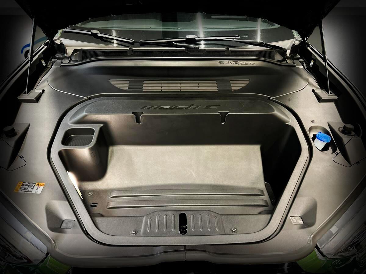Billede af Ford Mustang Mach-E EL UR Premium AWD 375HK 5d Aut.