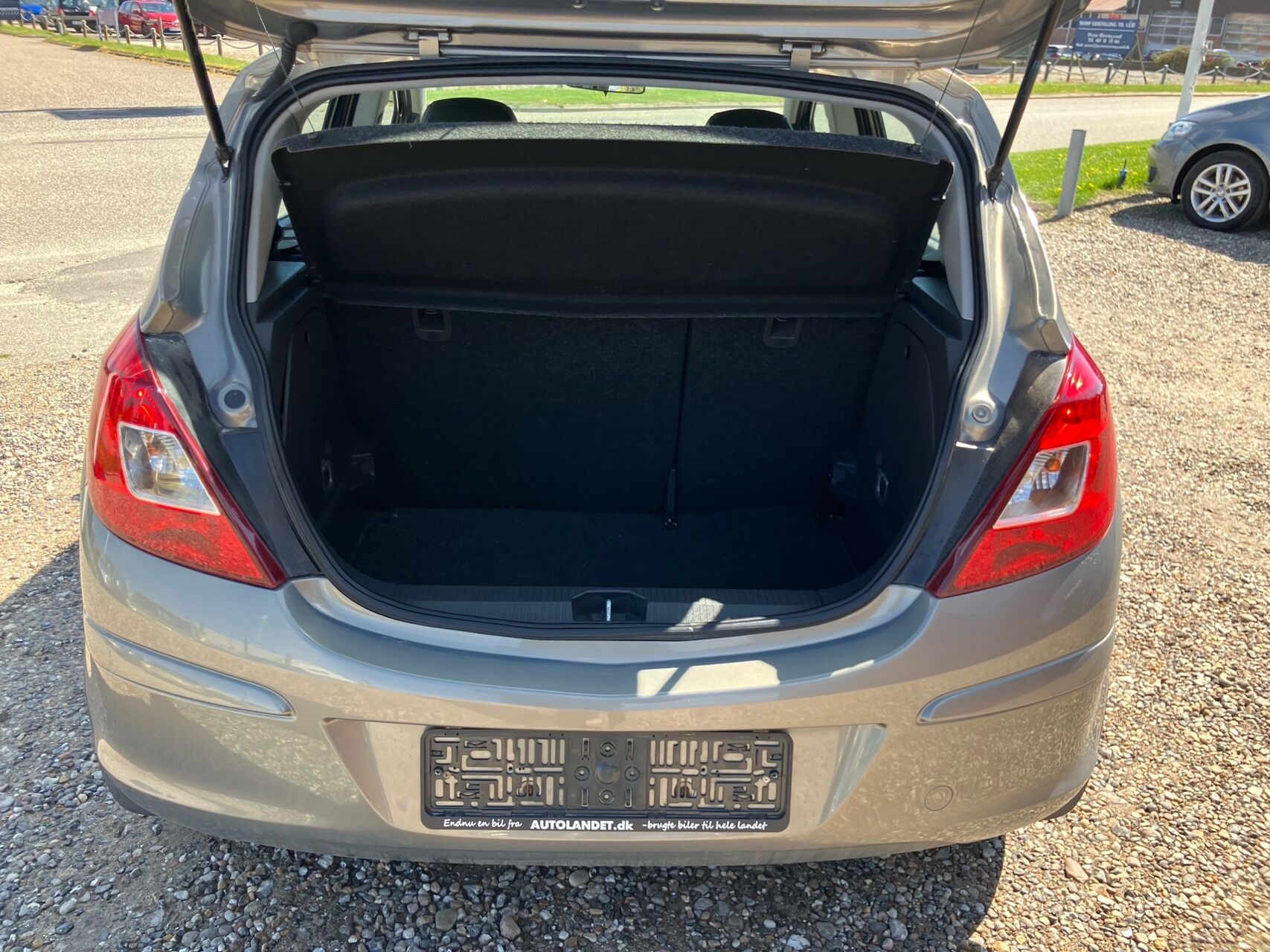Billede af Opel Corsa 1,2 Twinport Edition 100 Easytronic 85HK 5d Aut.